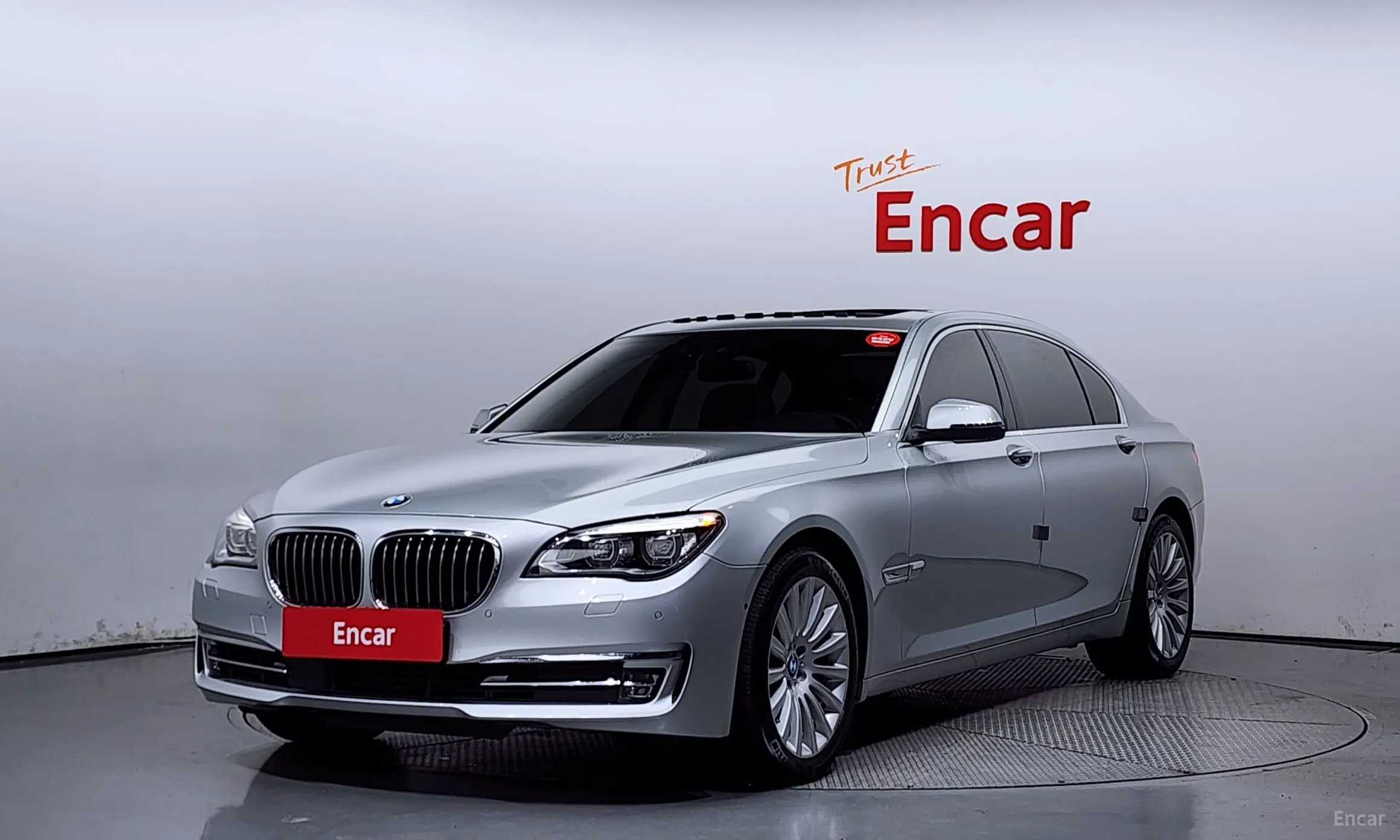 BMW 7 Series (F01)