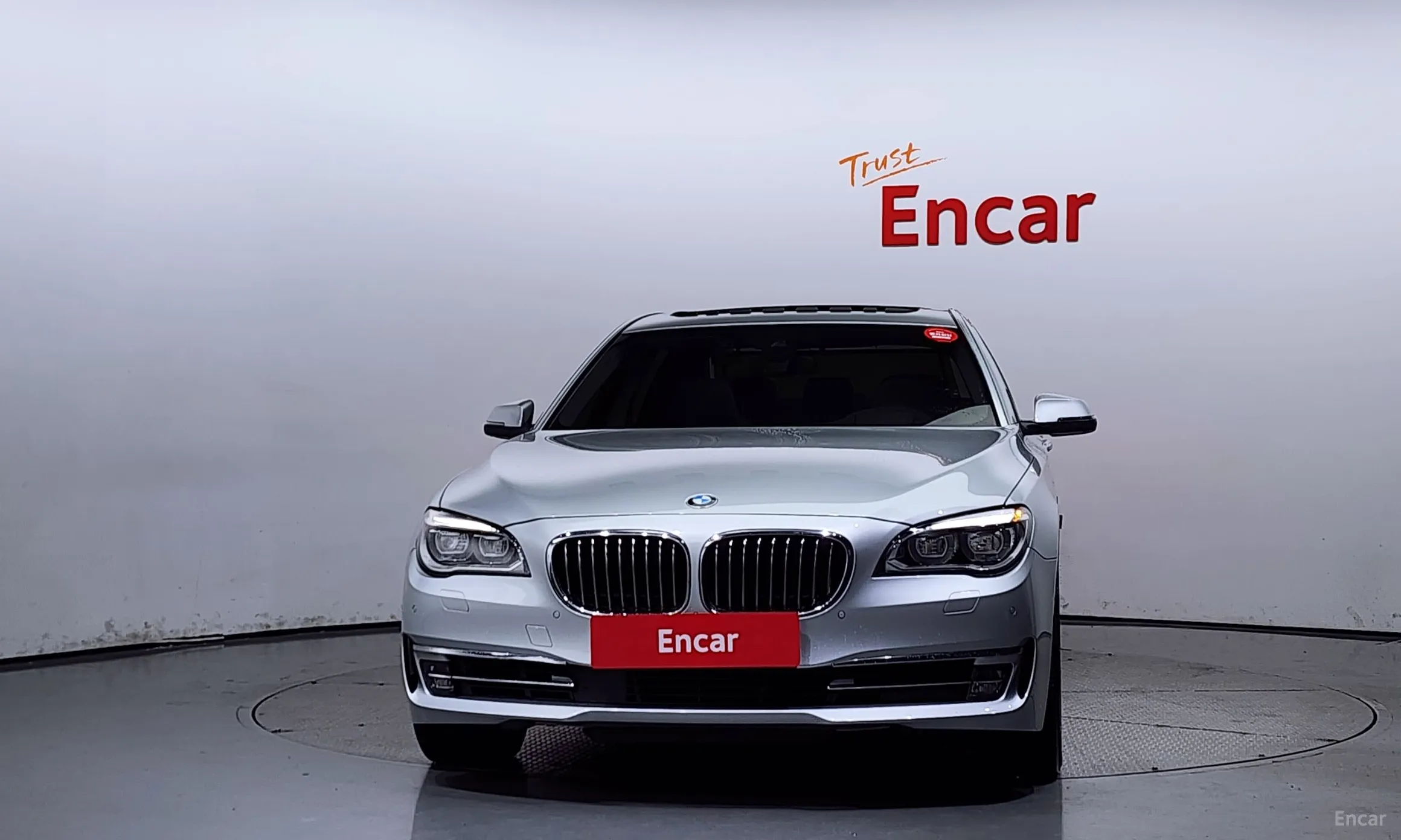 BMW 7 Series (F01)