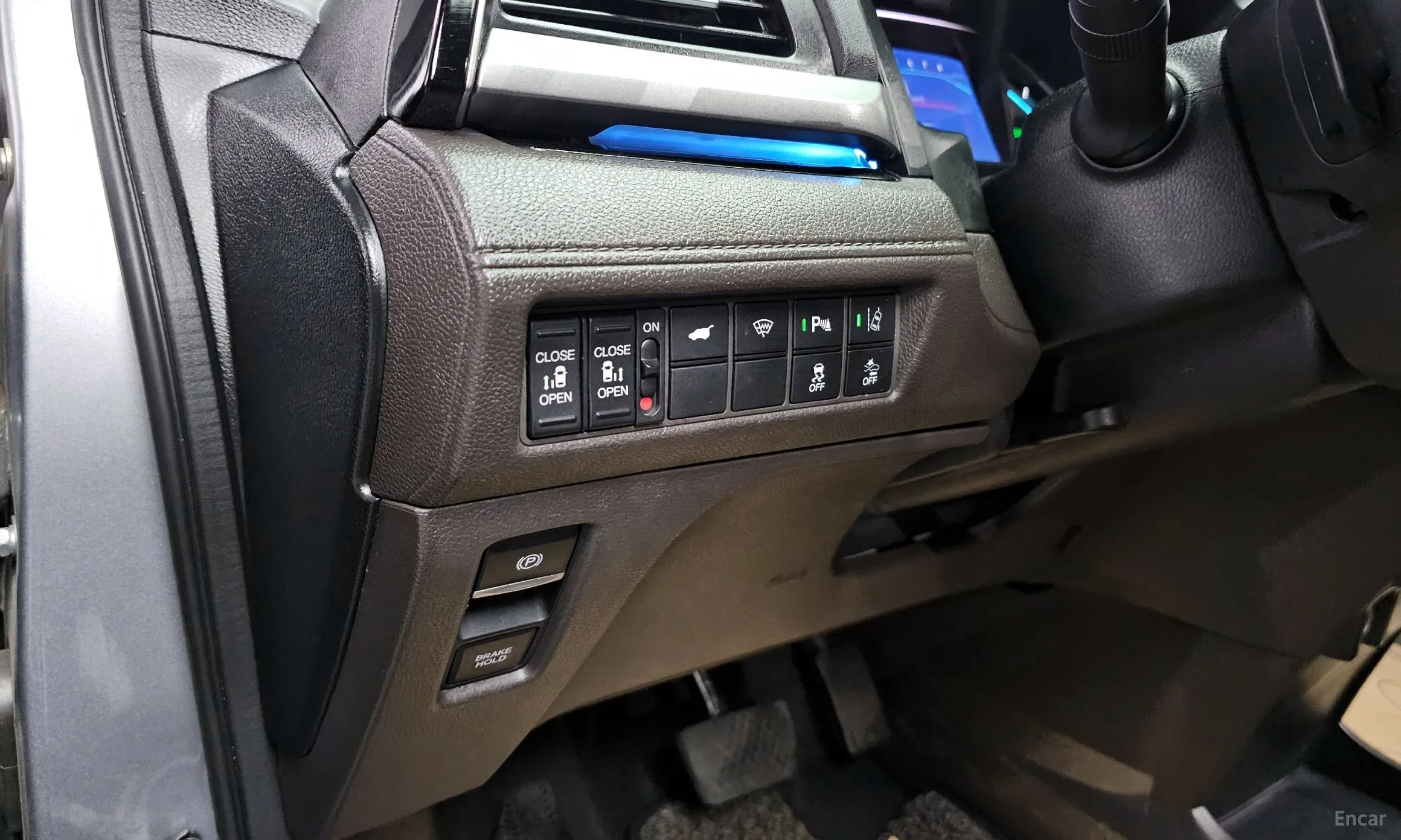 Honda Odyssey превью 17