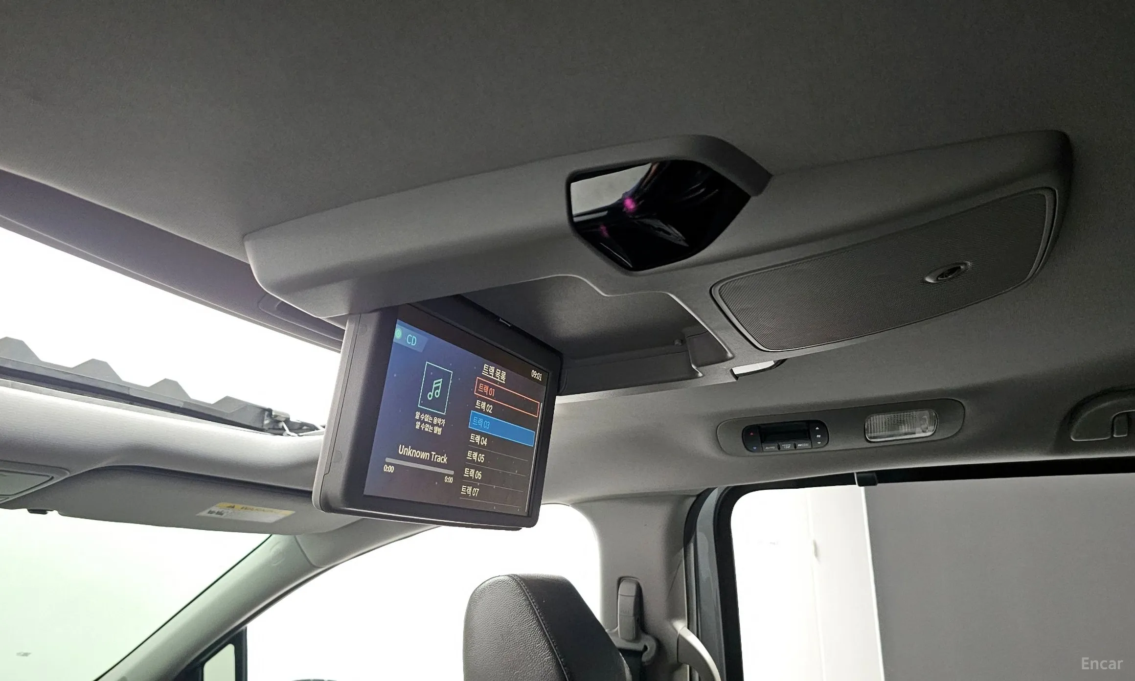 Honda Odyssey превью 18