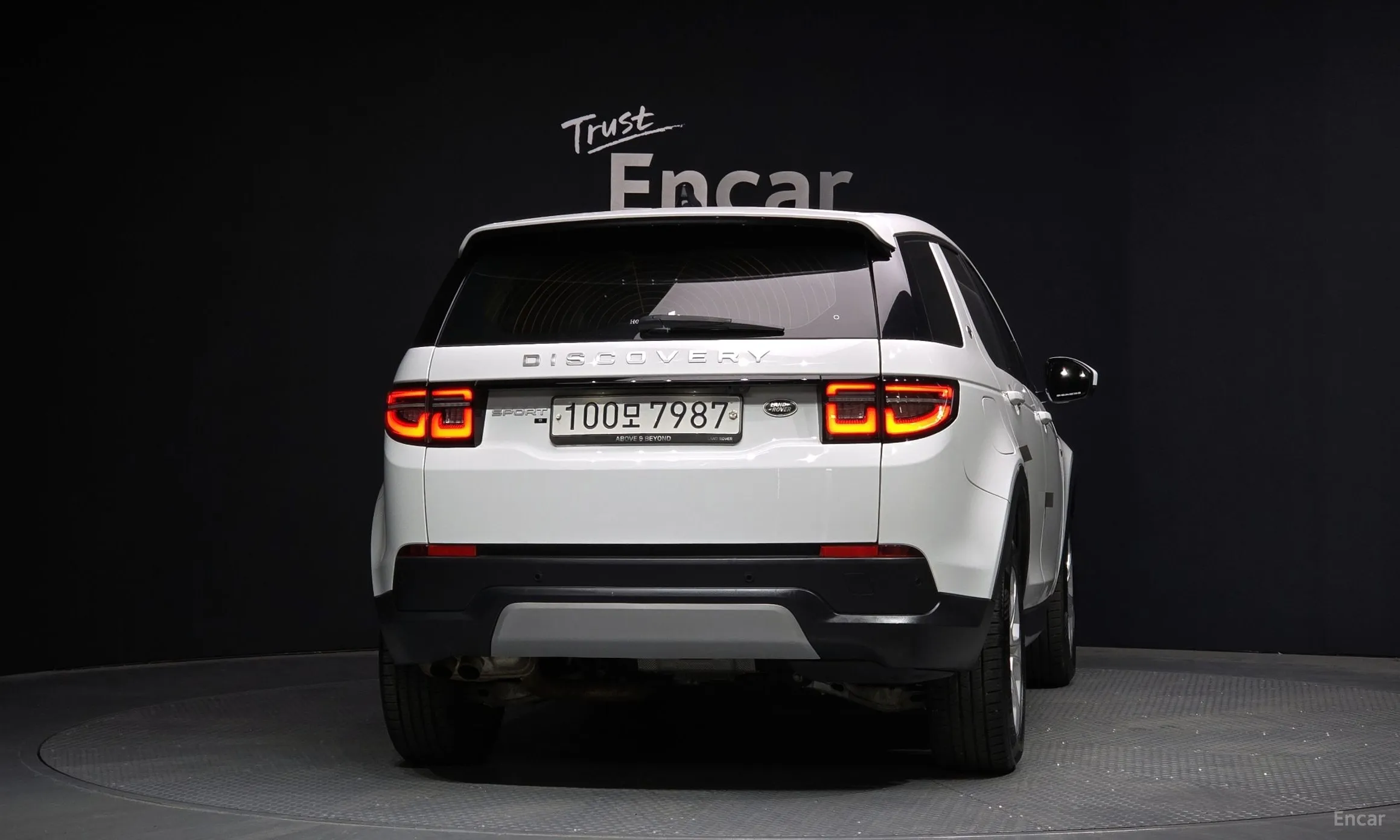 Land Rover Discovery Sports превью 3