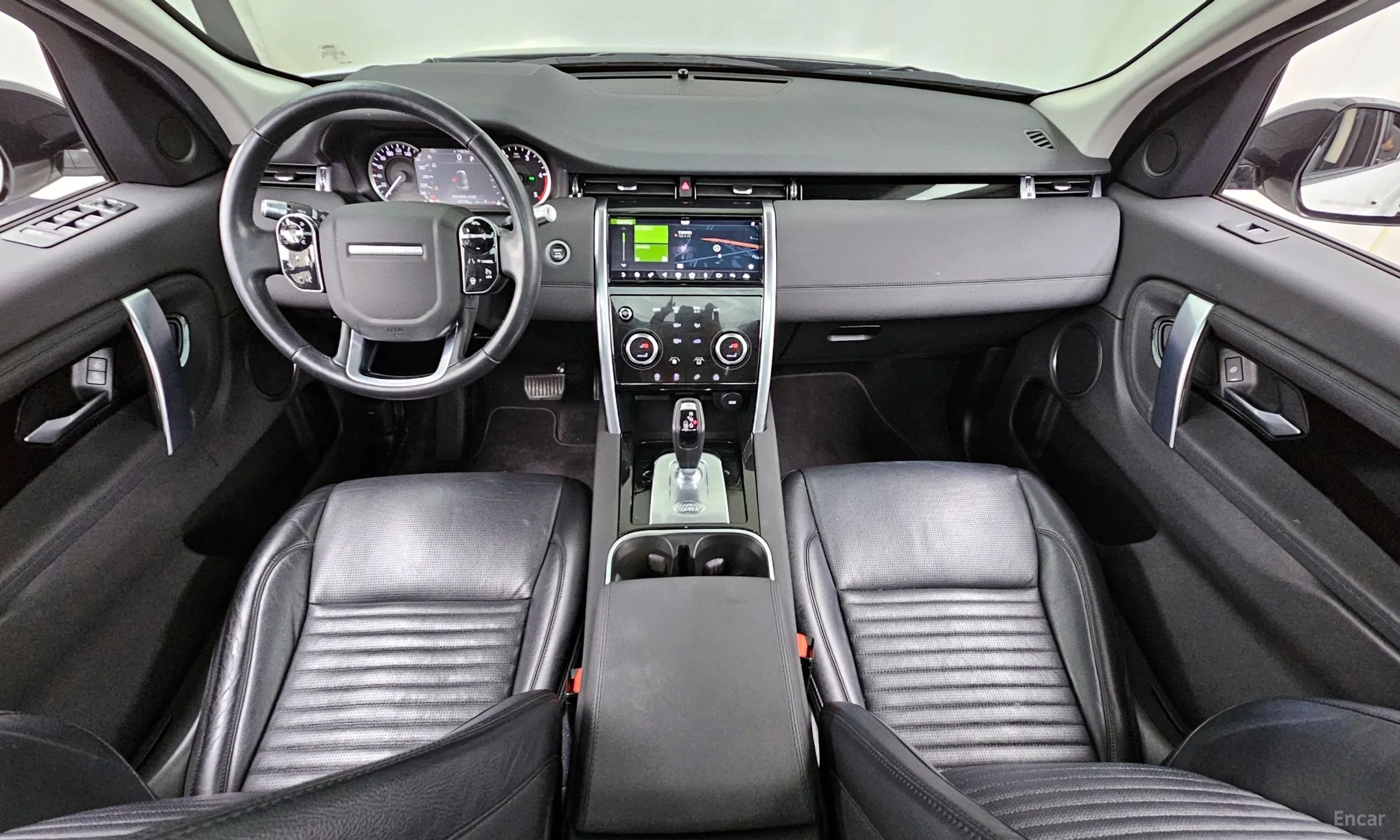 Land Rover Discovery Sports превью 4