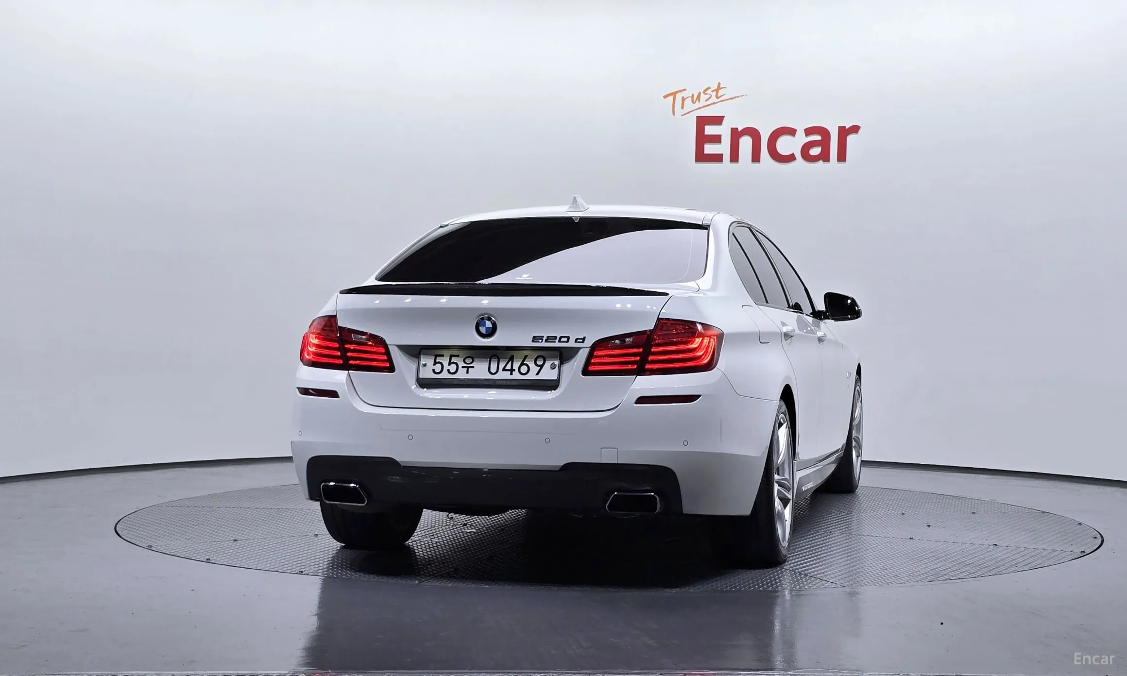 BMW 5 Series (F10) превью 3