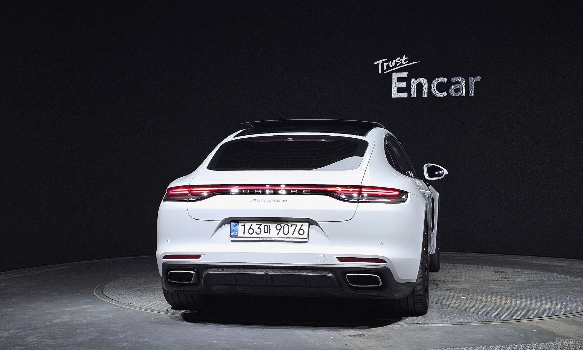 Porsche Panamera (971) превью 3