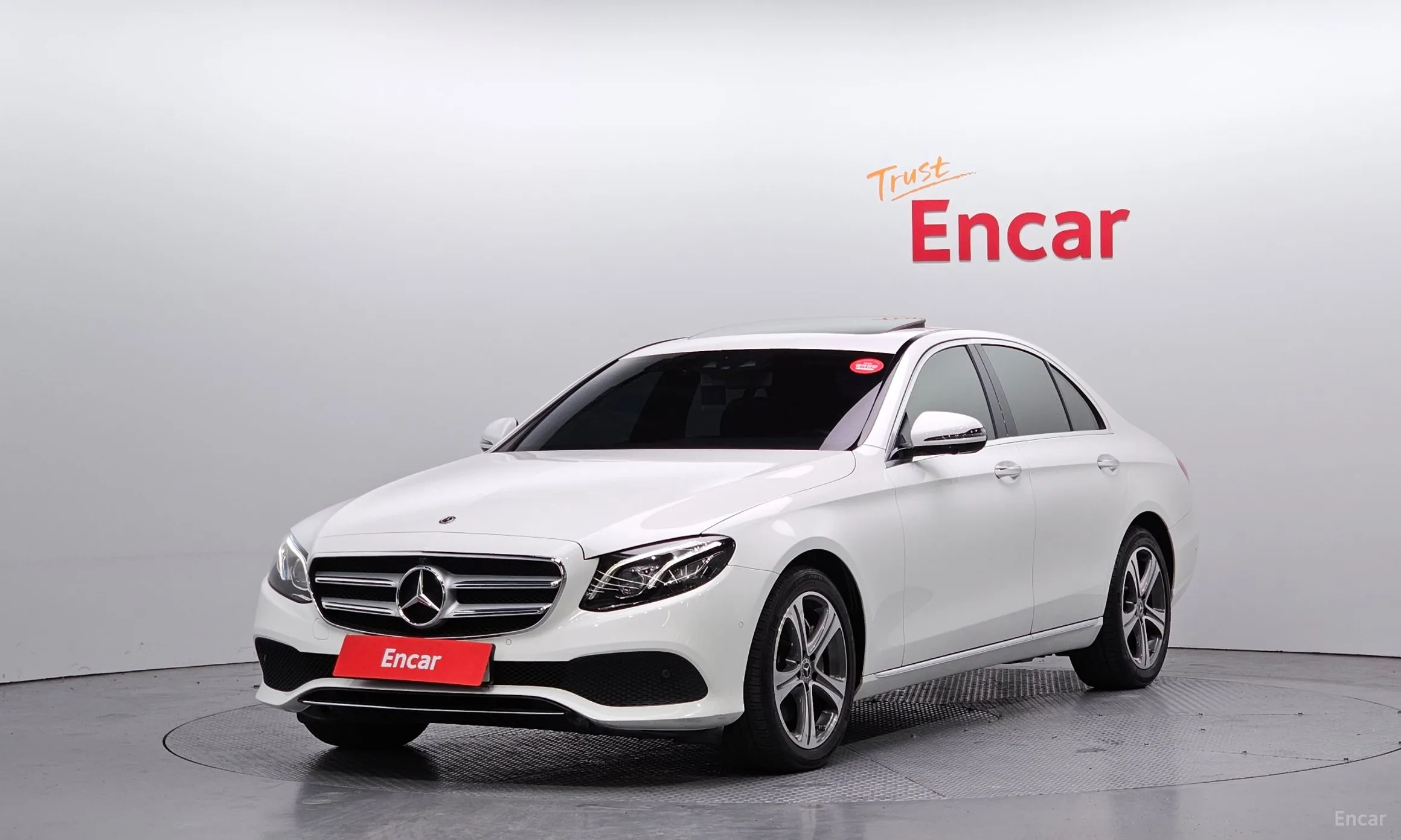 Mercedes Benz E-Class W213