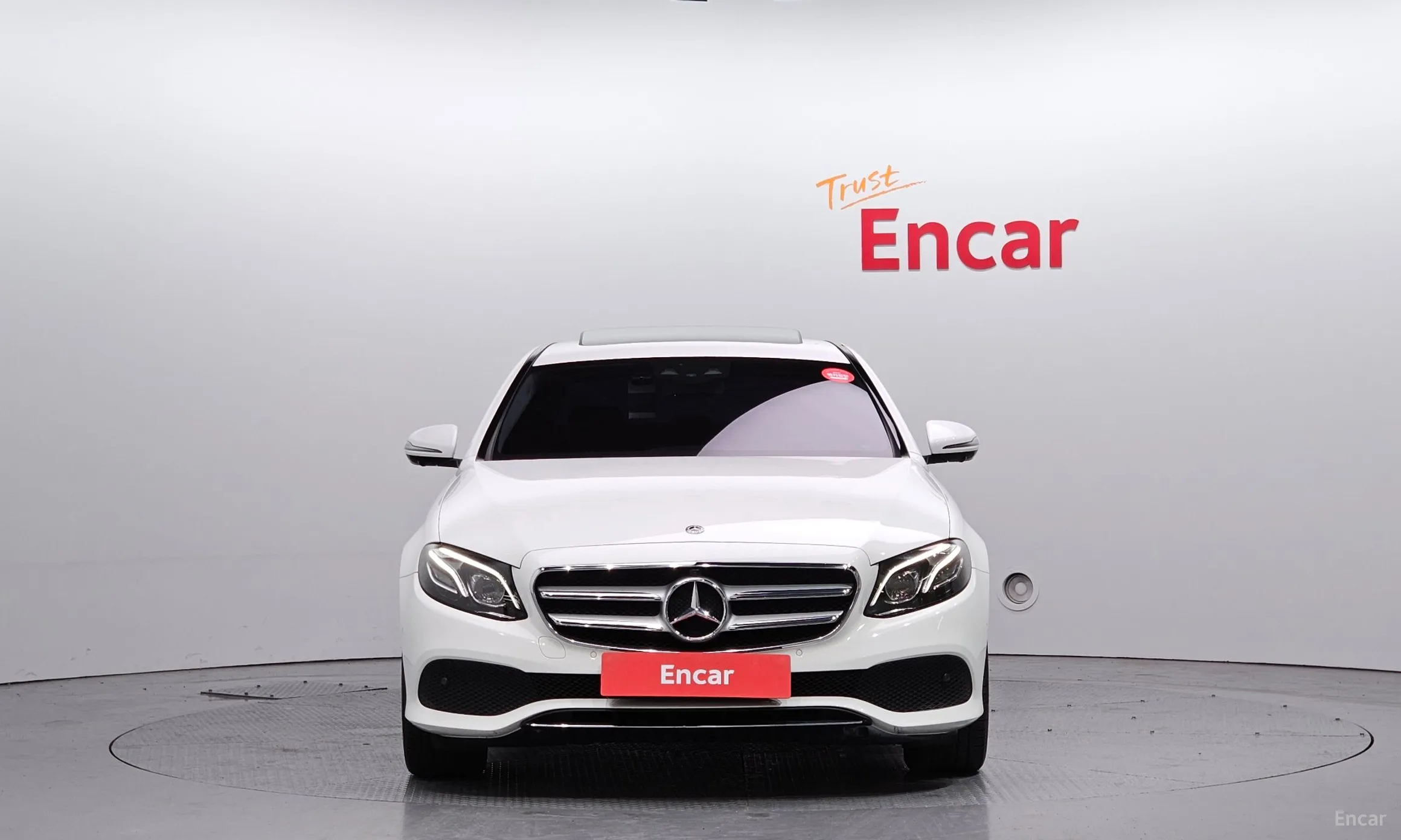 Mercedes Benz E-Class W213