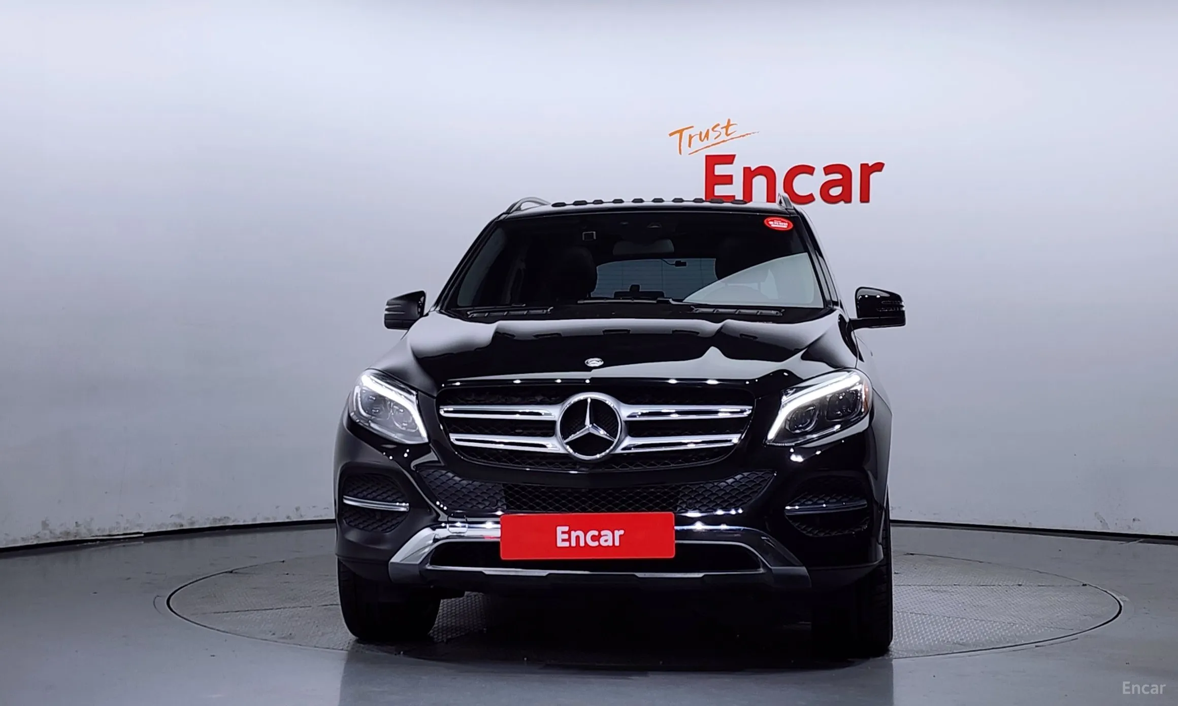 Mercedes Benz GLE-Class W166