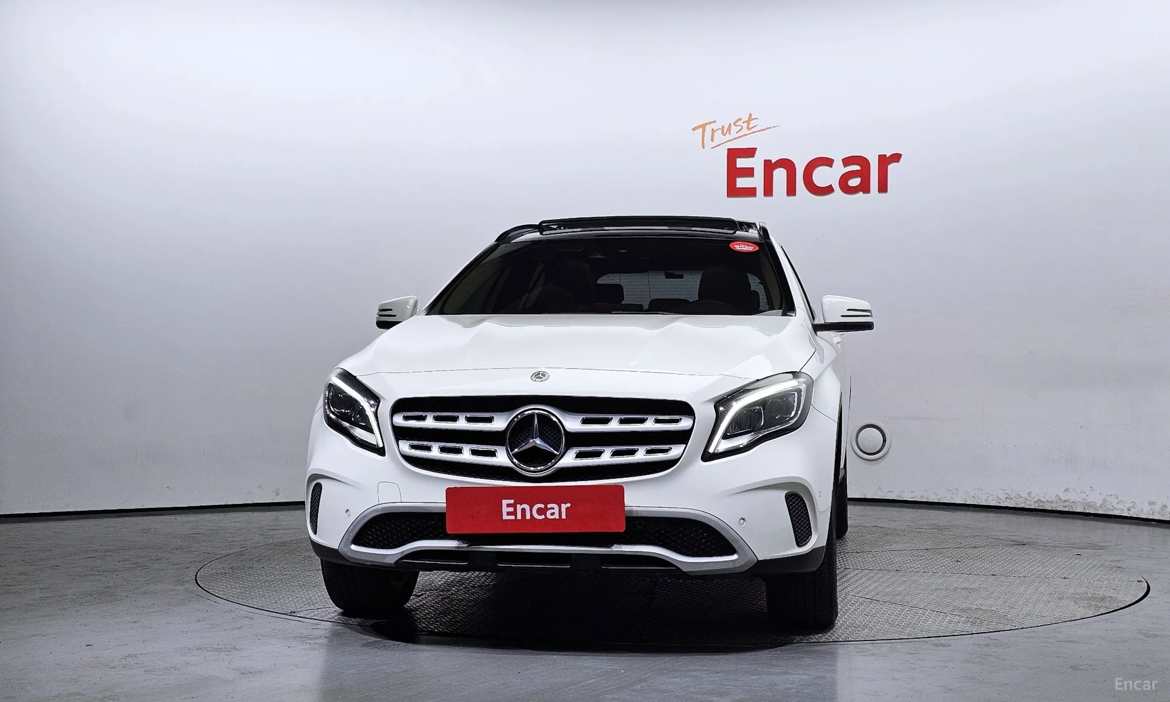 Mercedes Benz GLA-Class X156 превью 2