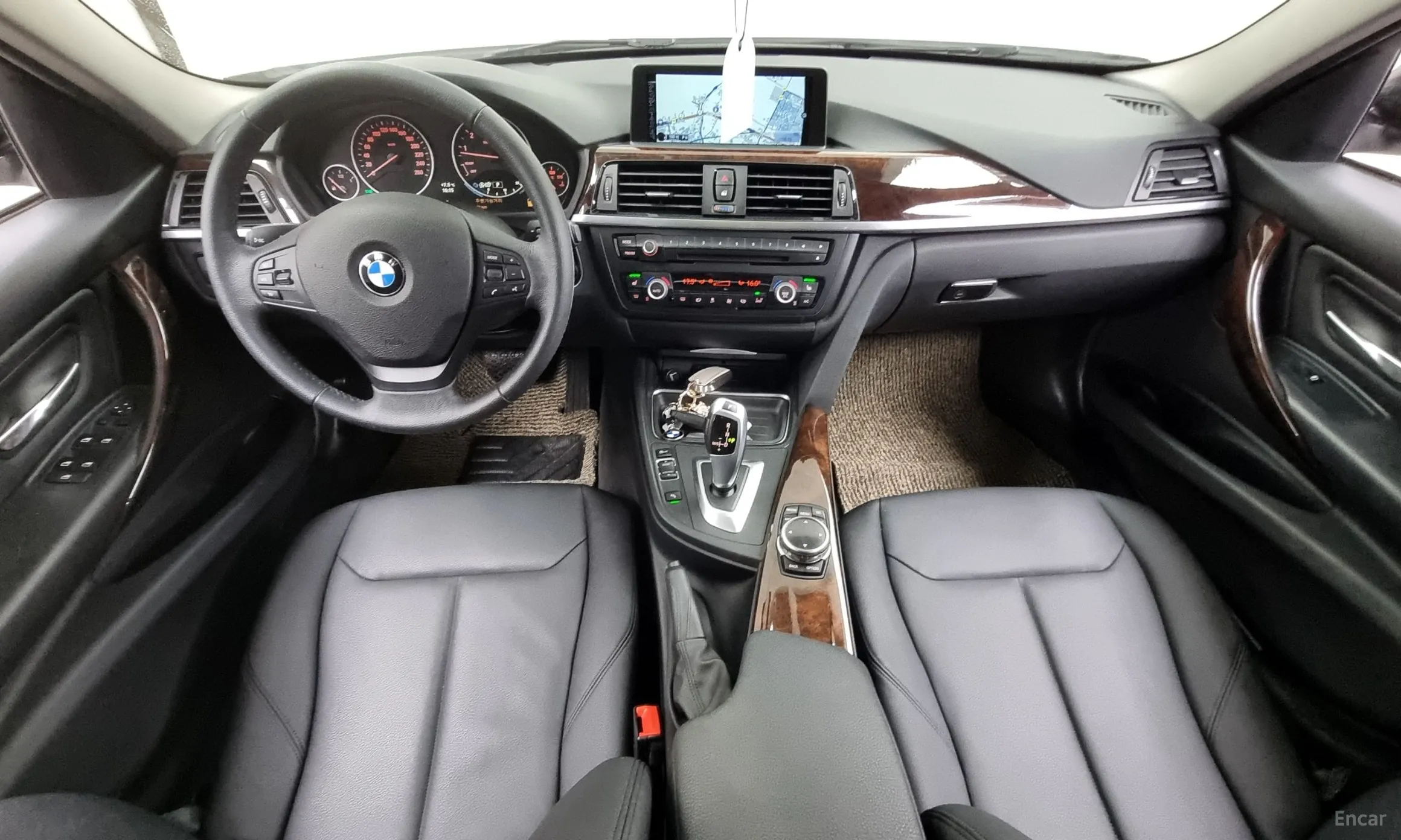 BMW 3 Series (F30) превью 4