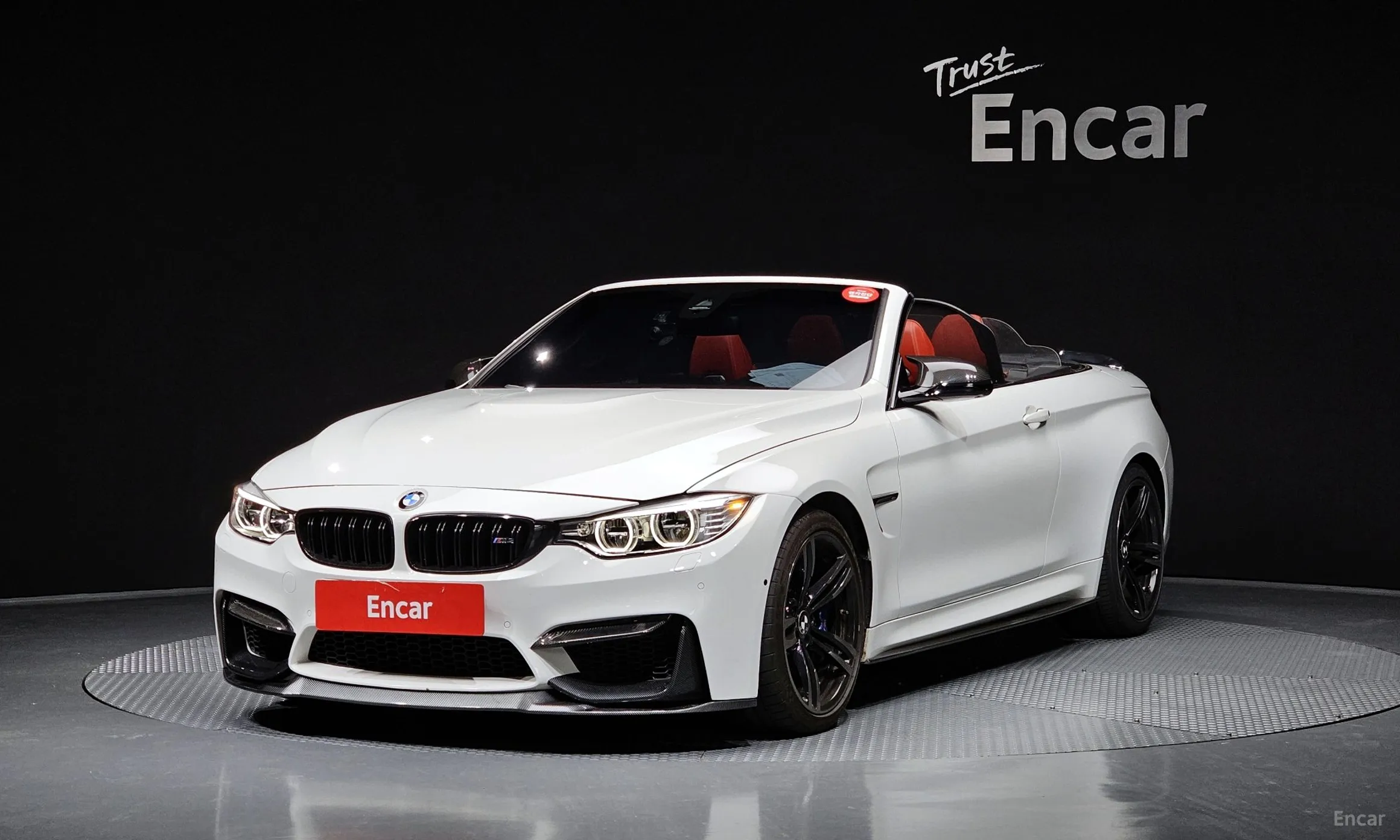 BMW M4 (F82)