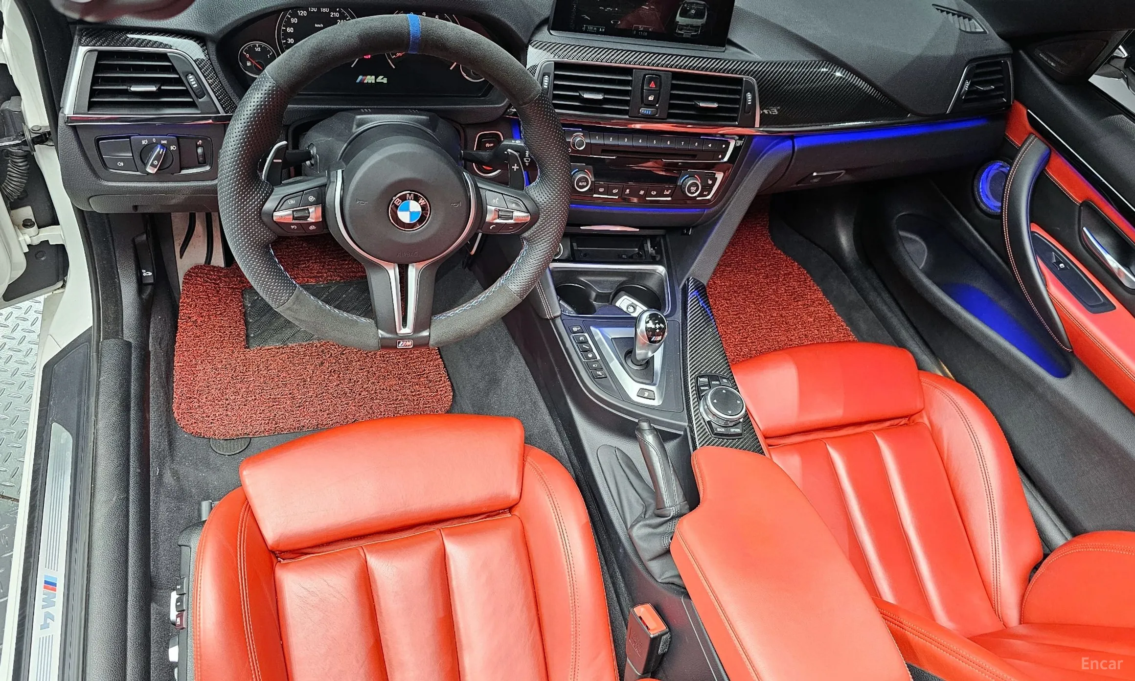 BMW M4 (F82) превью 4