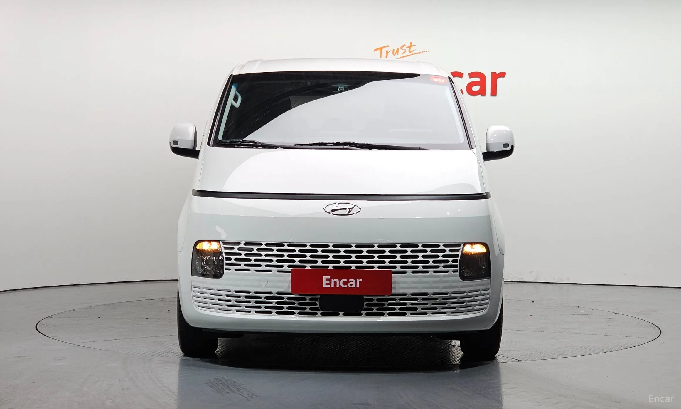 Hyundai Staria превью 2