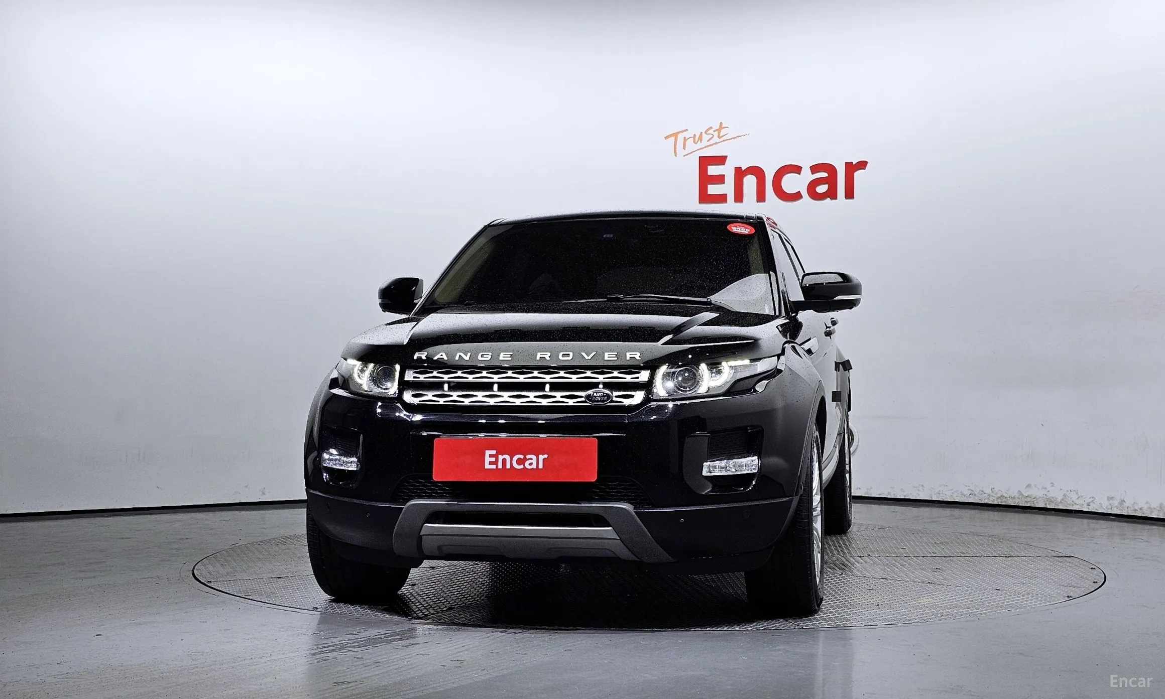 Land Rover Range Rover Evoque превью 2