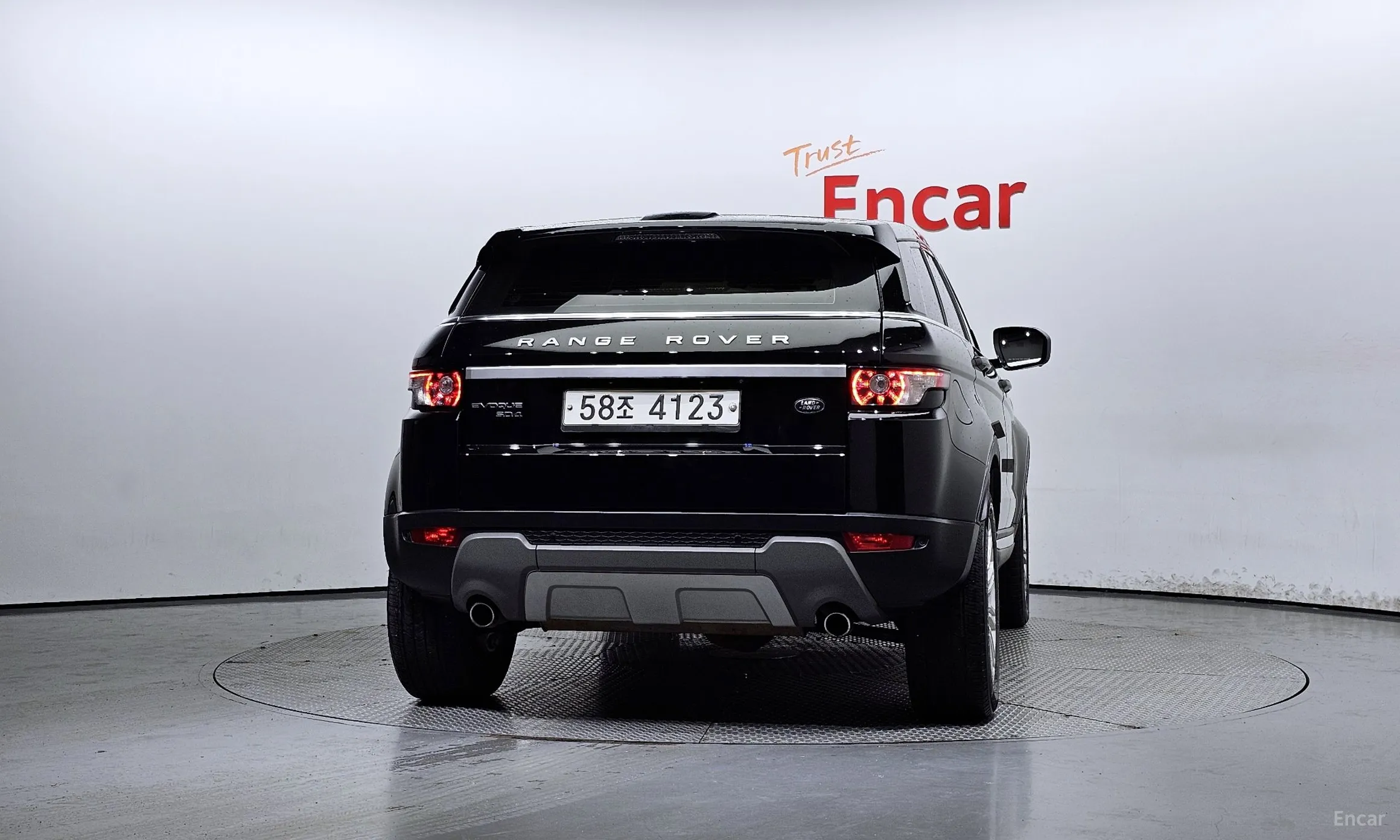 Land Rover Range Rover Evoque превью 3
