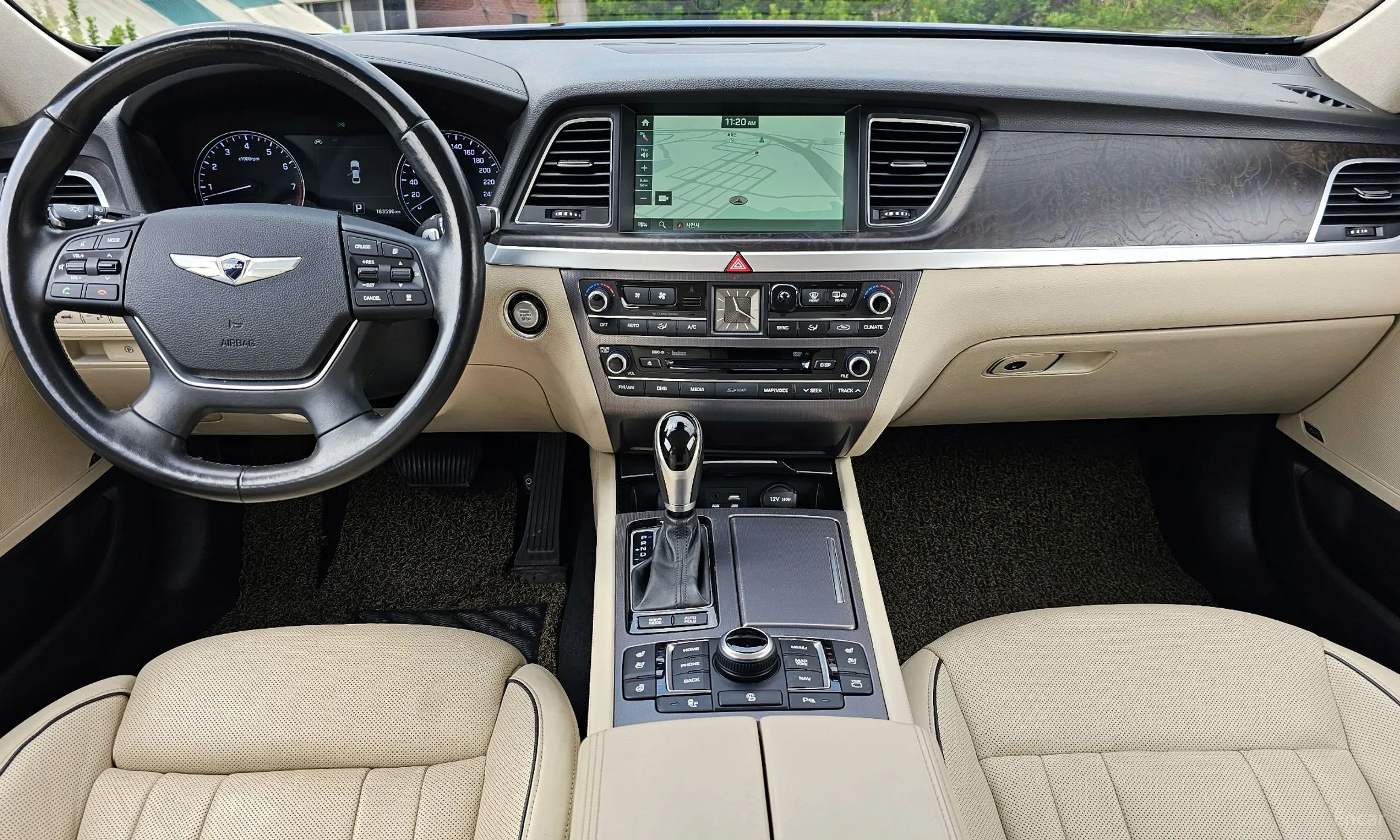 Hyundai Genesis DH превью 4