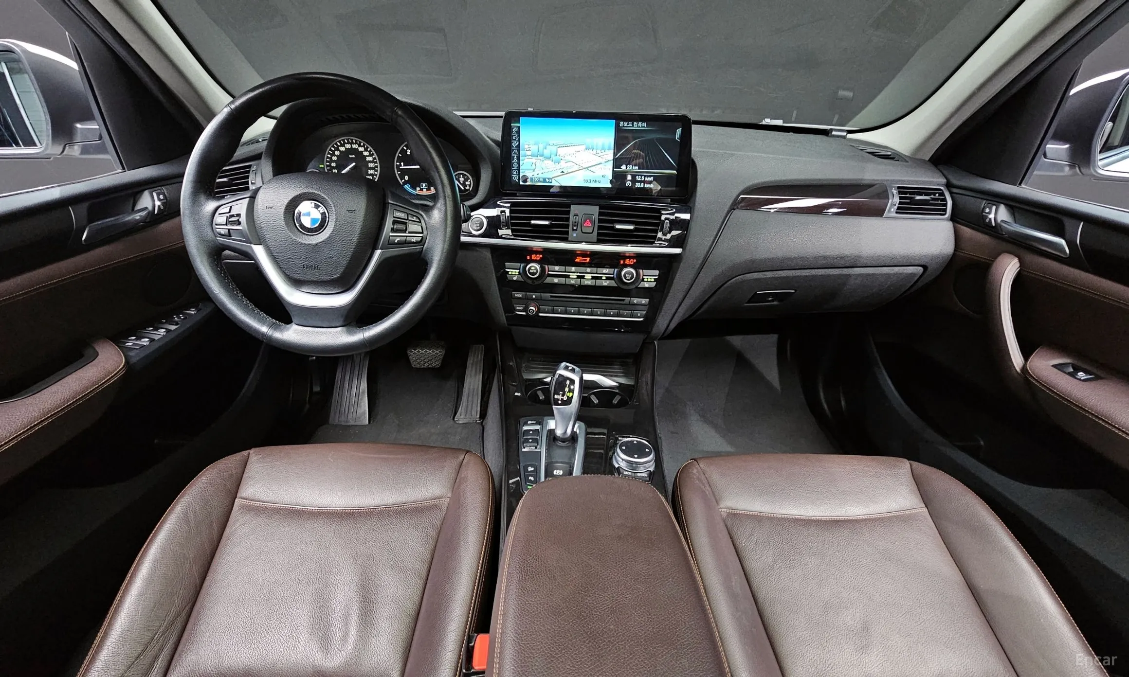 BMW X3 (F25) превью 4