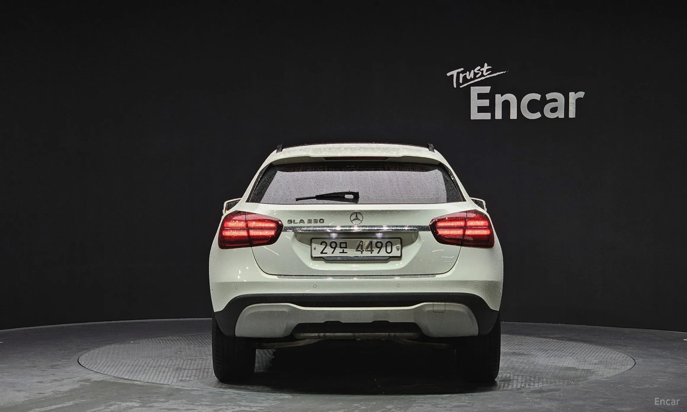Mercedes Benz GLA-Class X156 превью 3