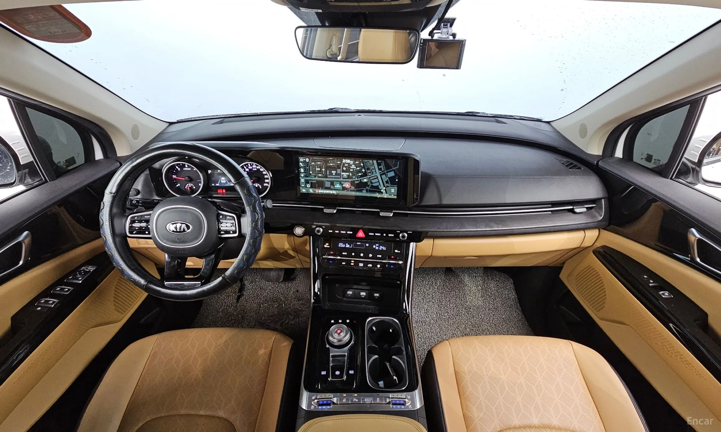 Kia Carnival Gen 4 превью 4