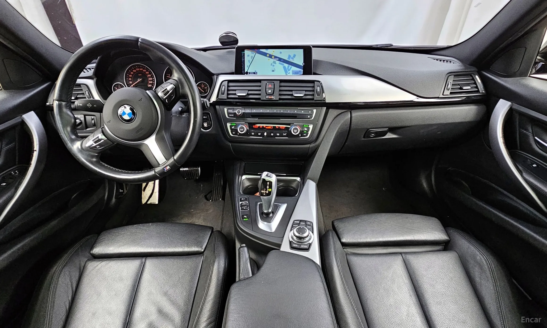 BMW 3 Series (F30) превью 4