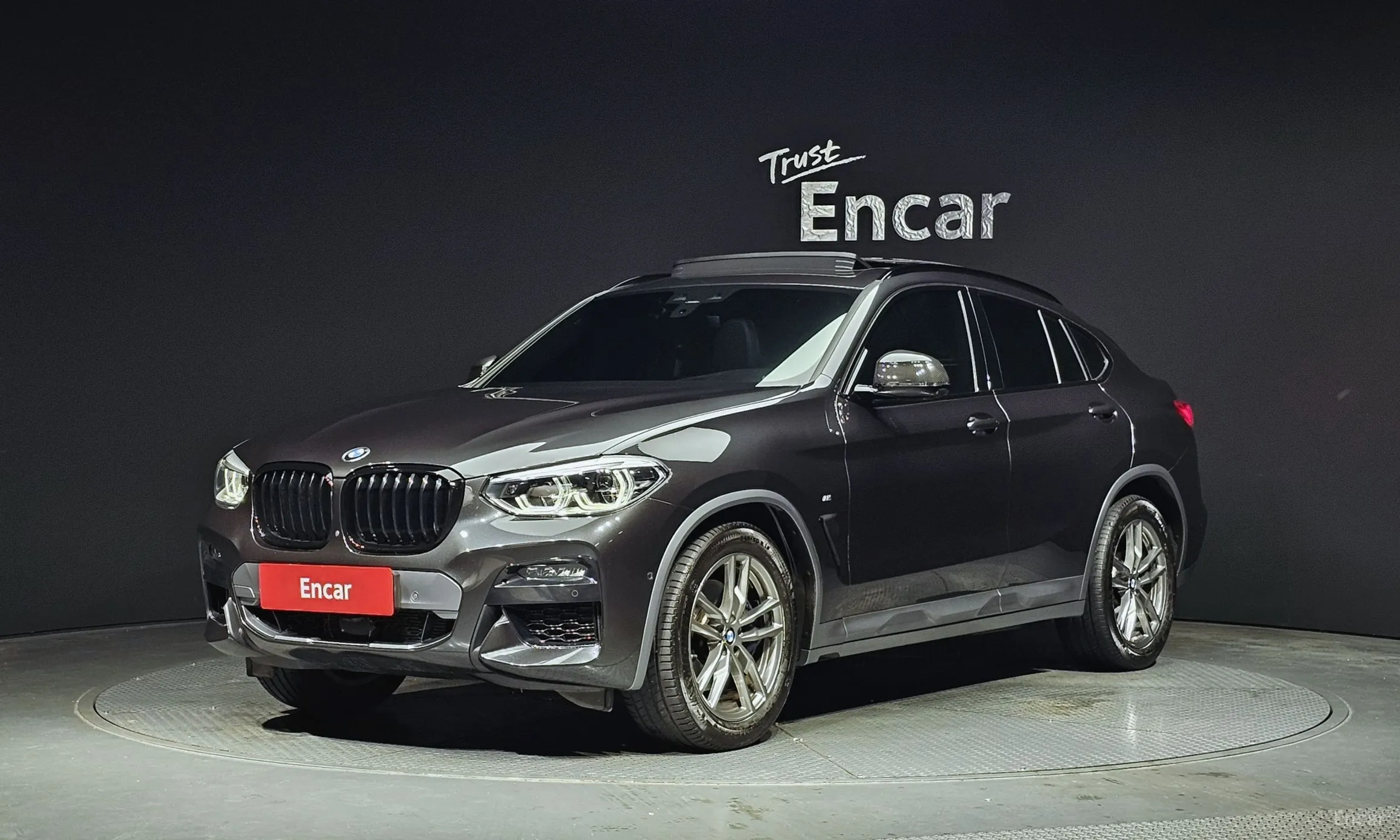X4 (G02)
