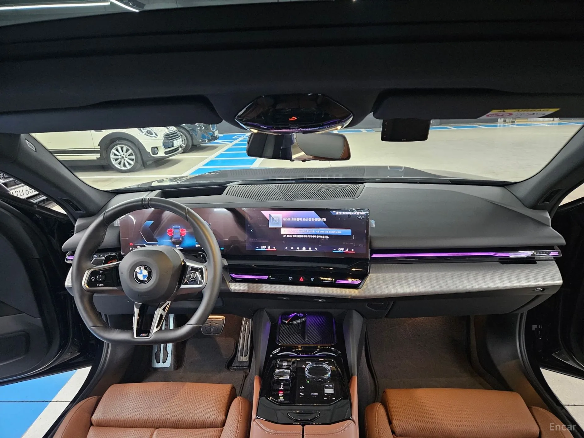 BMW 5 Series (G60) превью 4