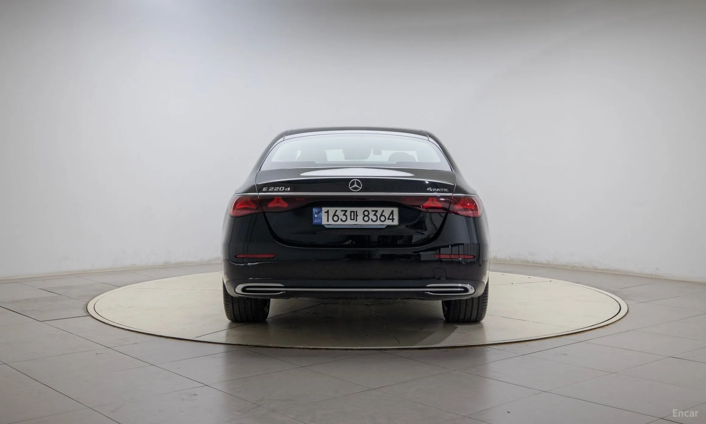 Mercedes Benz E-Class W214 превью 3