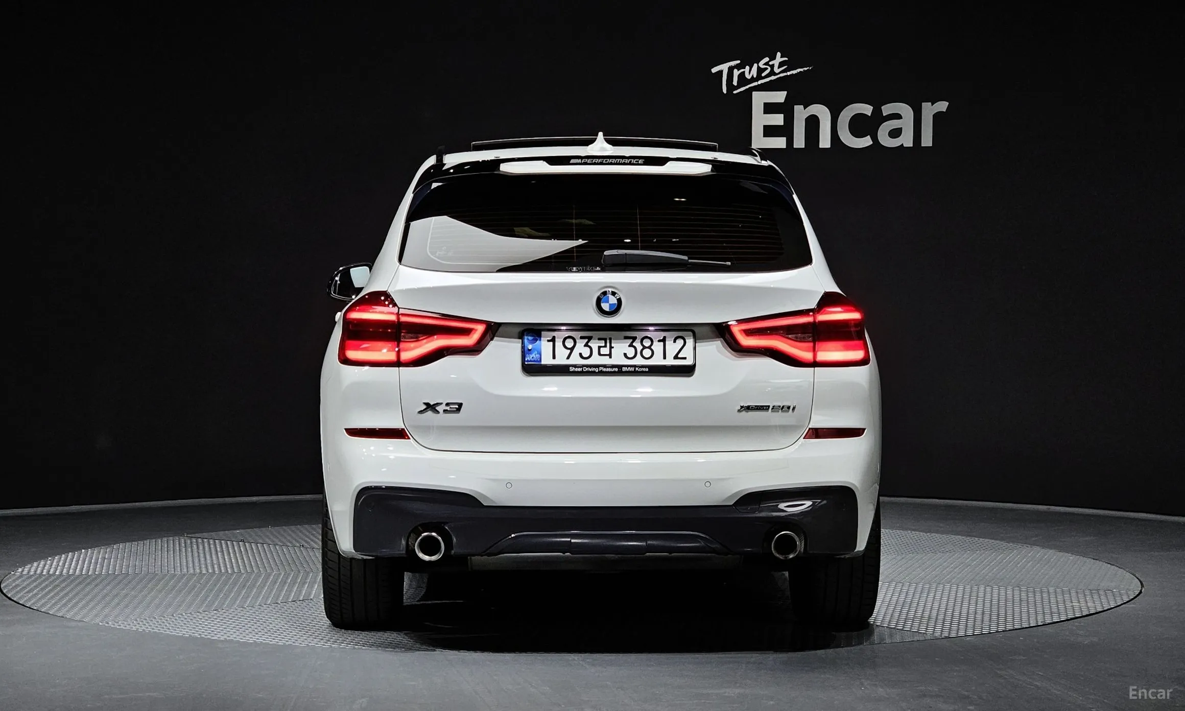 BMW X3 (G01) превью 3
