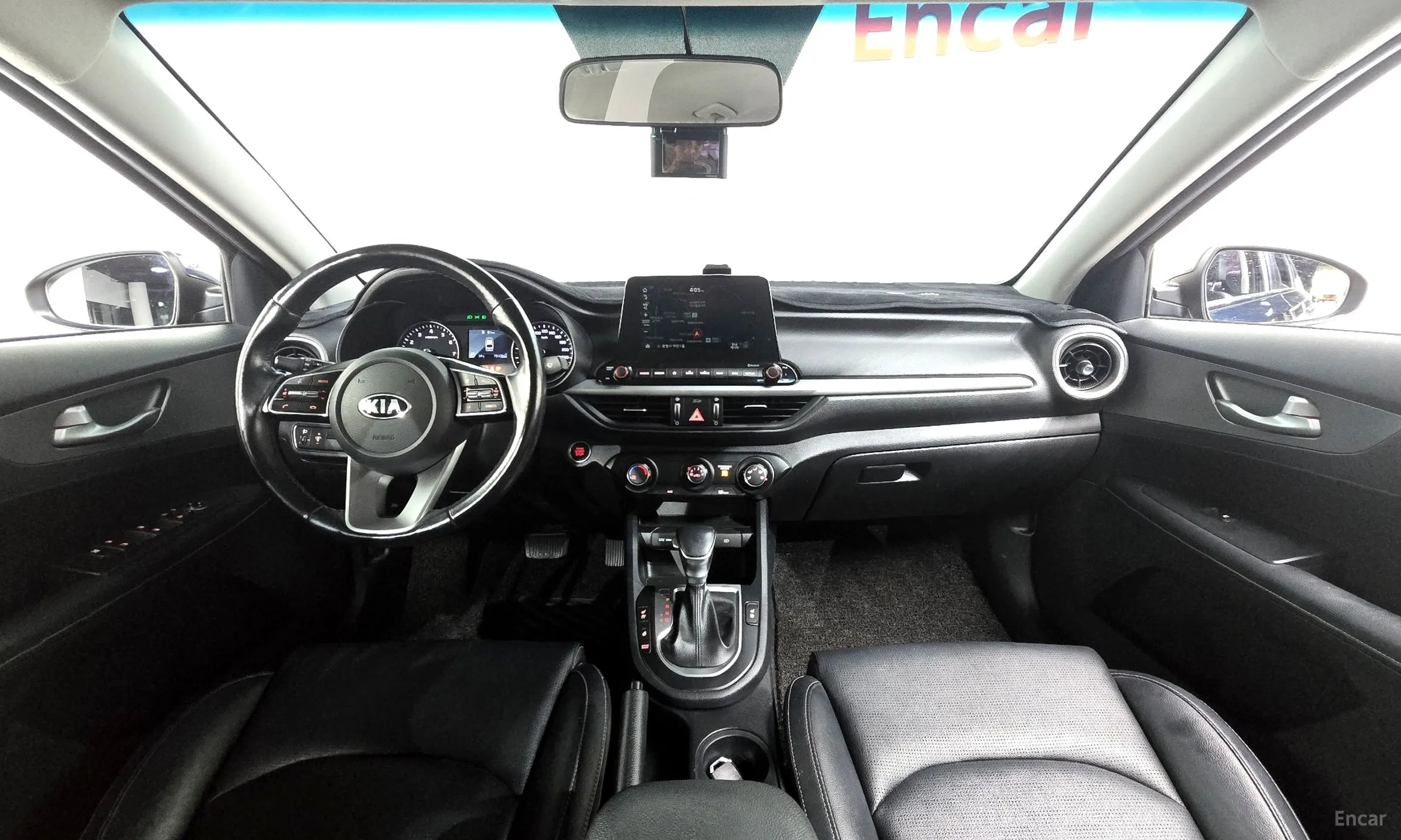 Kia K3 превью 4