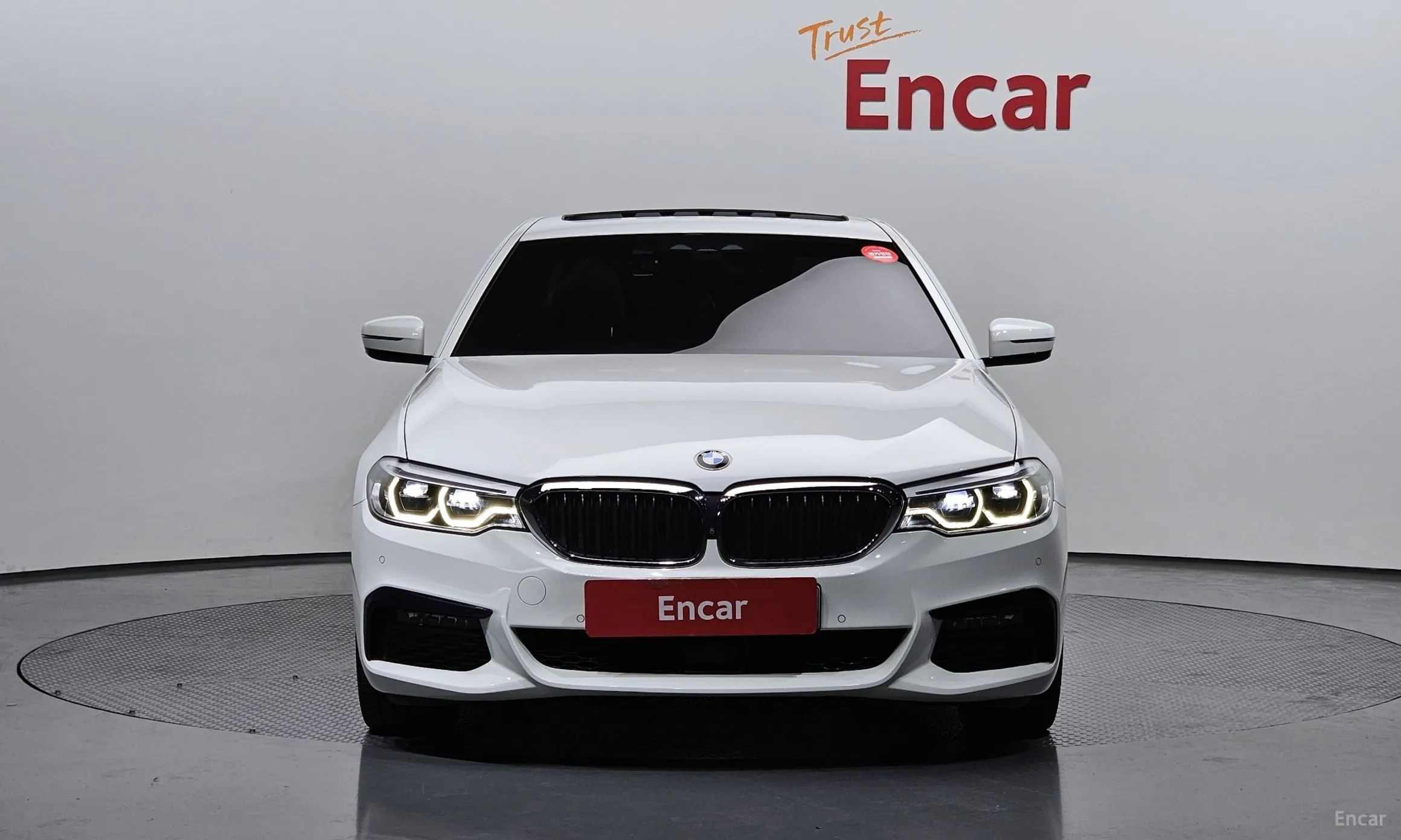 BMW 5 Series (G30)