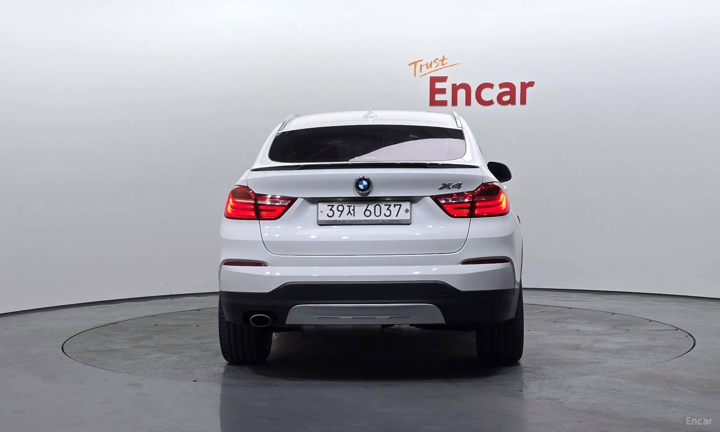 BMW X4 (F26) превью 3