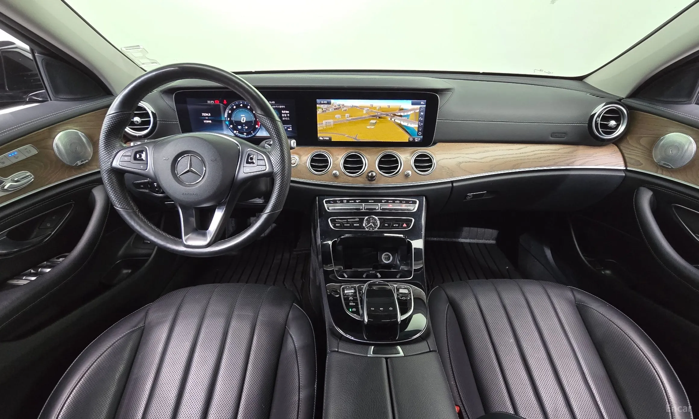 Mercedes Benz E-Class W213 превью 4