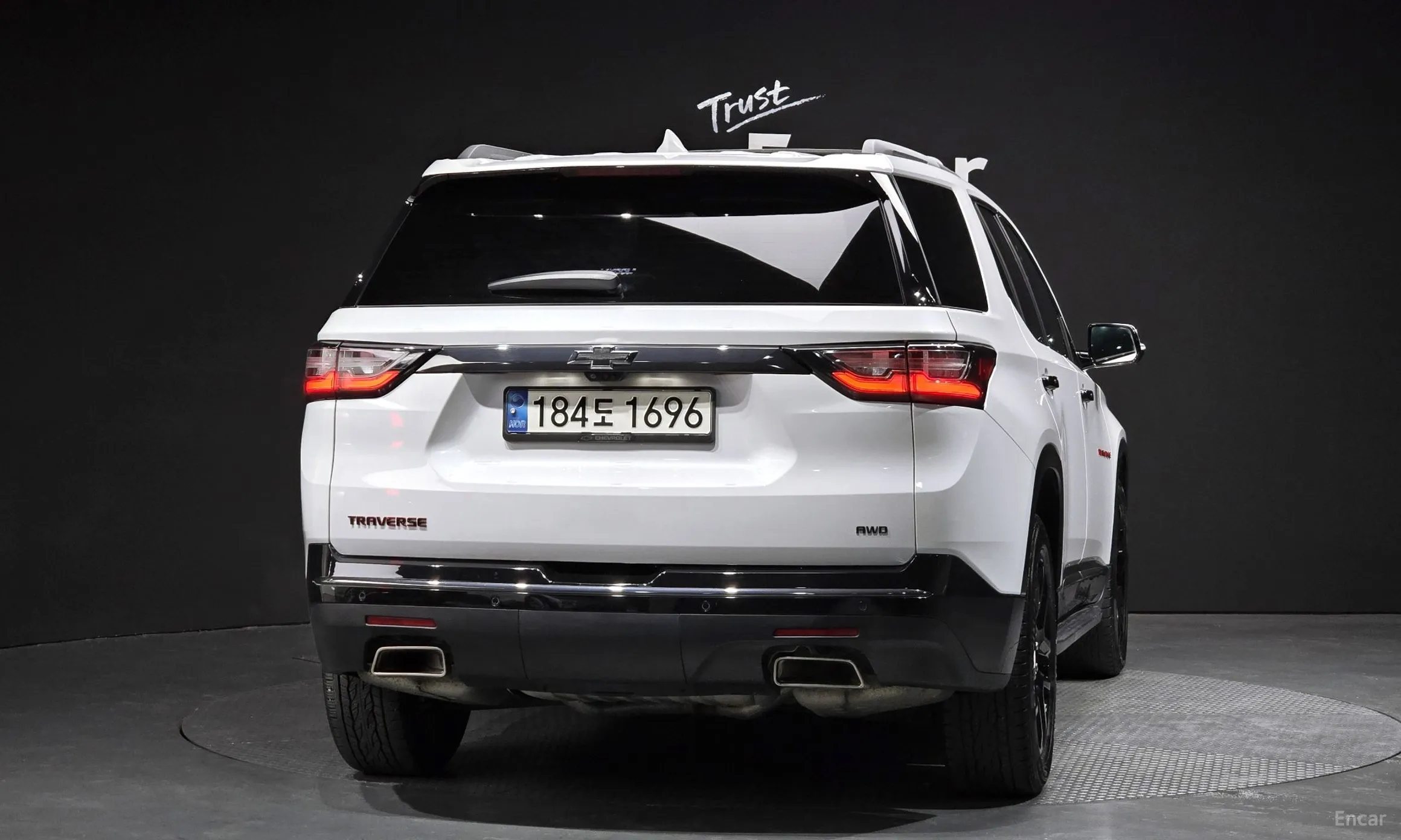 Chevrolet (GM Daewoo) Traverse превью 3