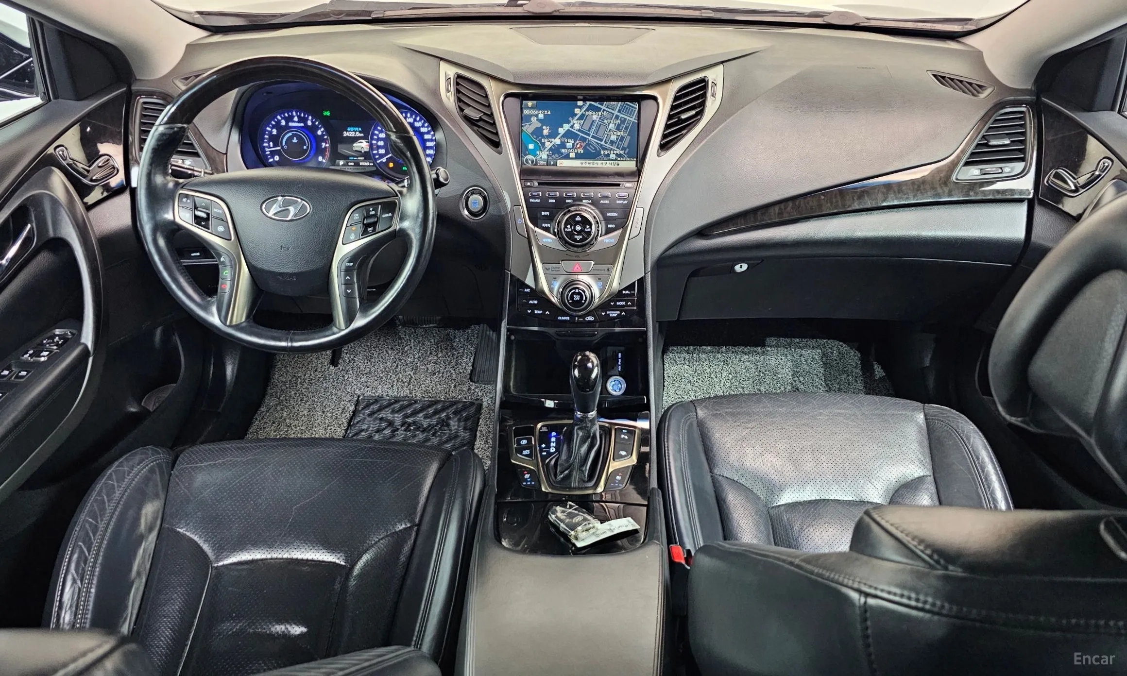 Hyundai Grandeur HG превью 4