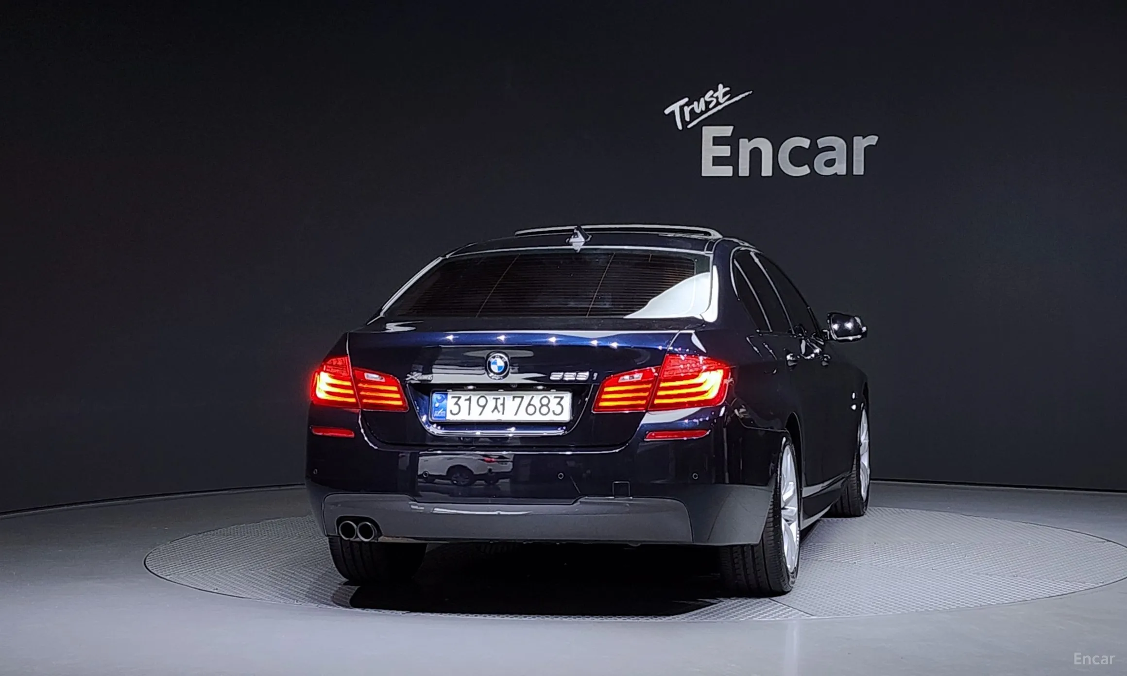 BMW 5 Series (F10) превью 3