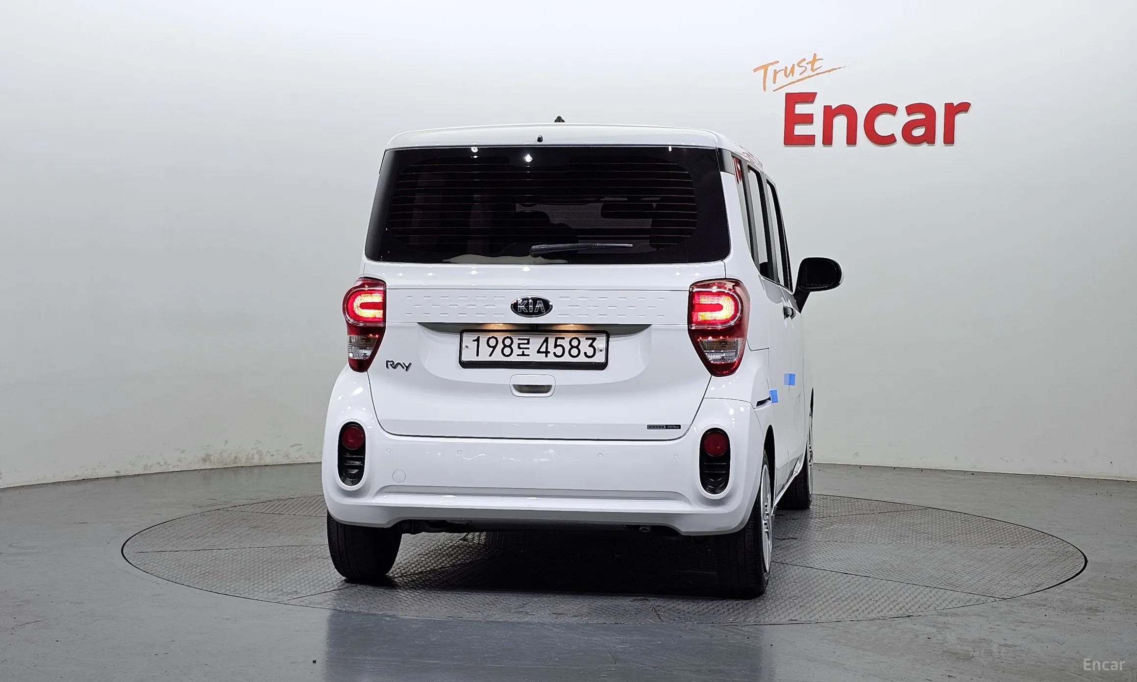 Kia Ray превью 3