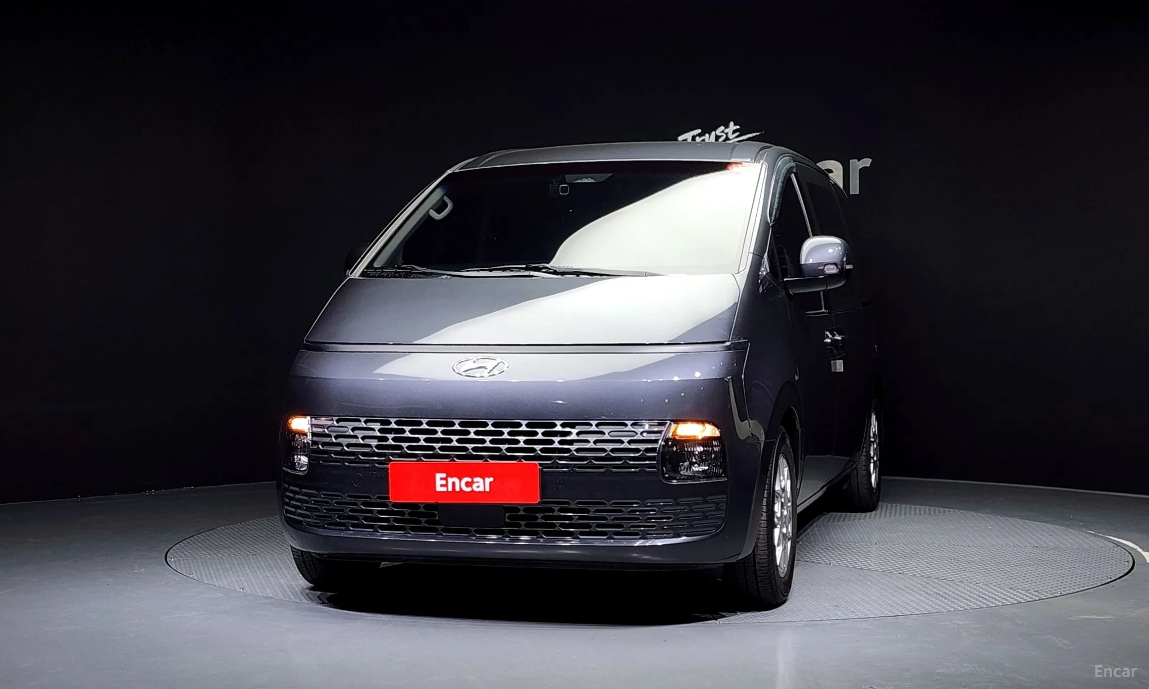 Hyundai Staria превью 2
