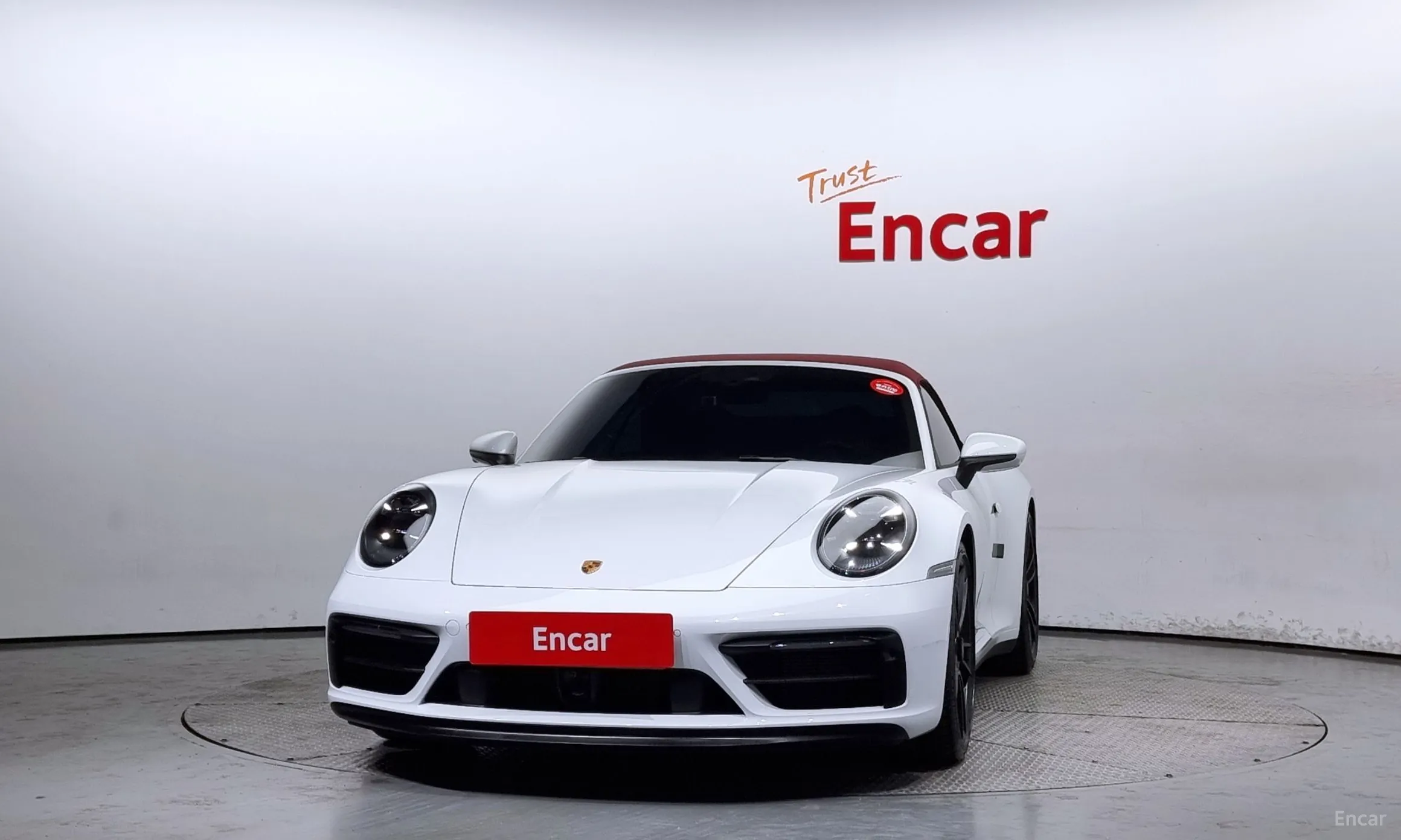 Porsche 911 (992)