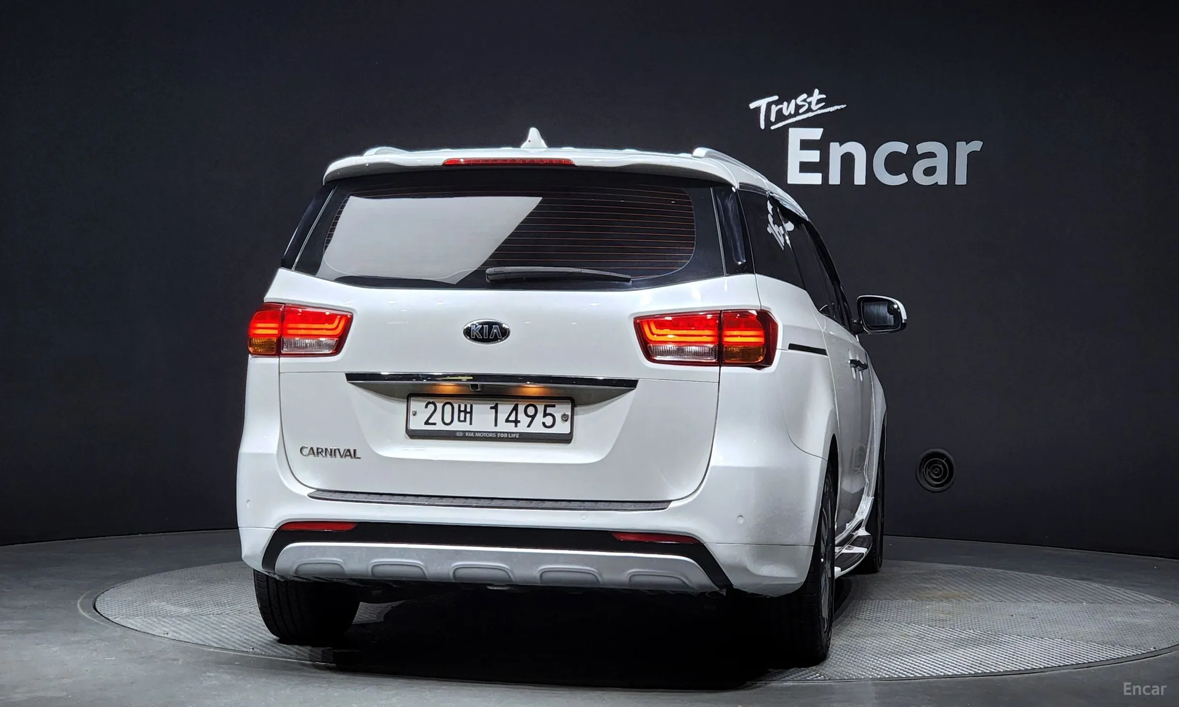 Kia Carnival превью 3