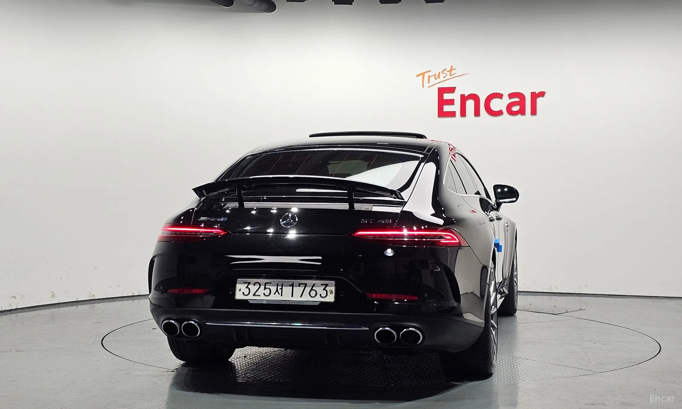 Mercedes Benz AMG GT превью 3
