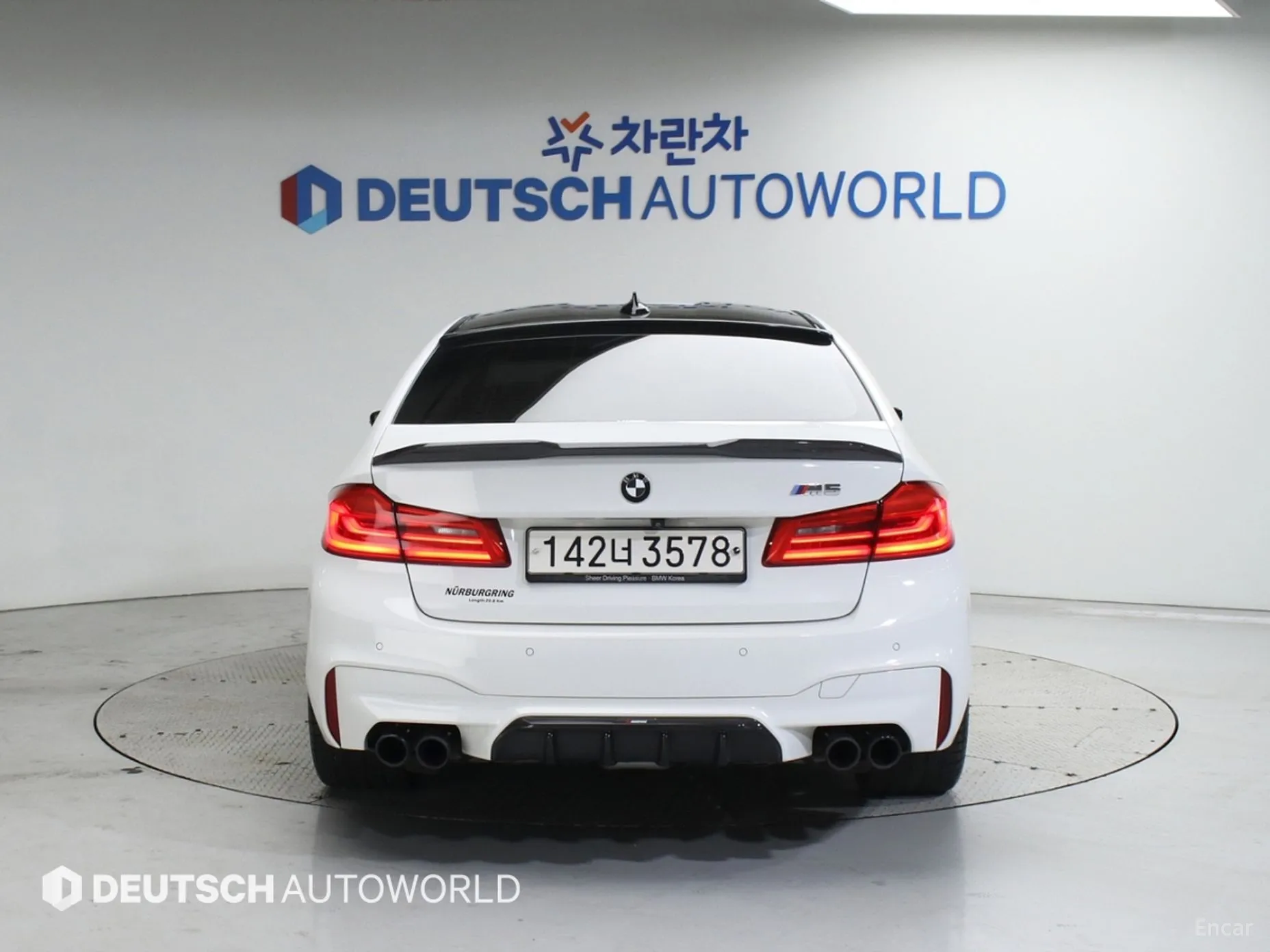 BMW M5 (F90) превью 3