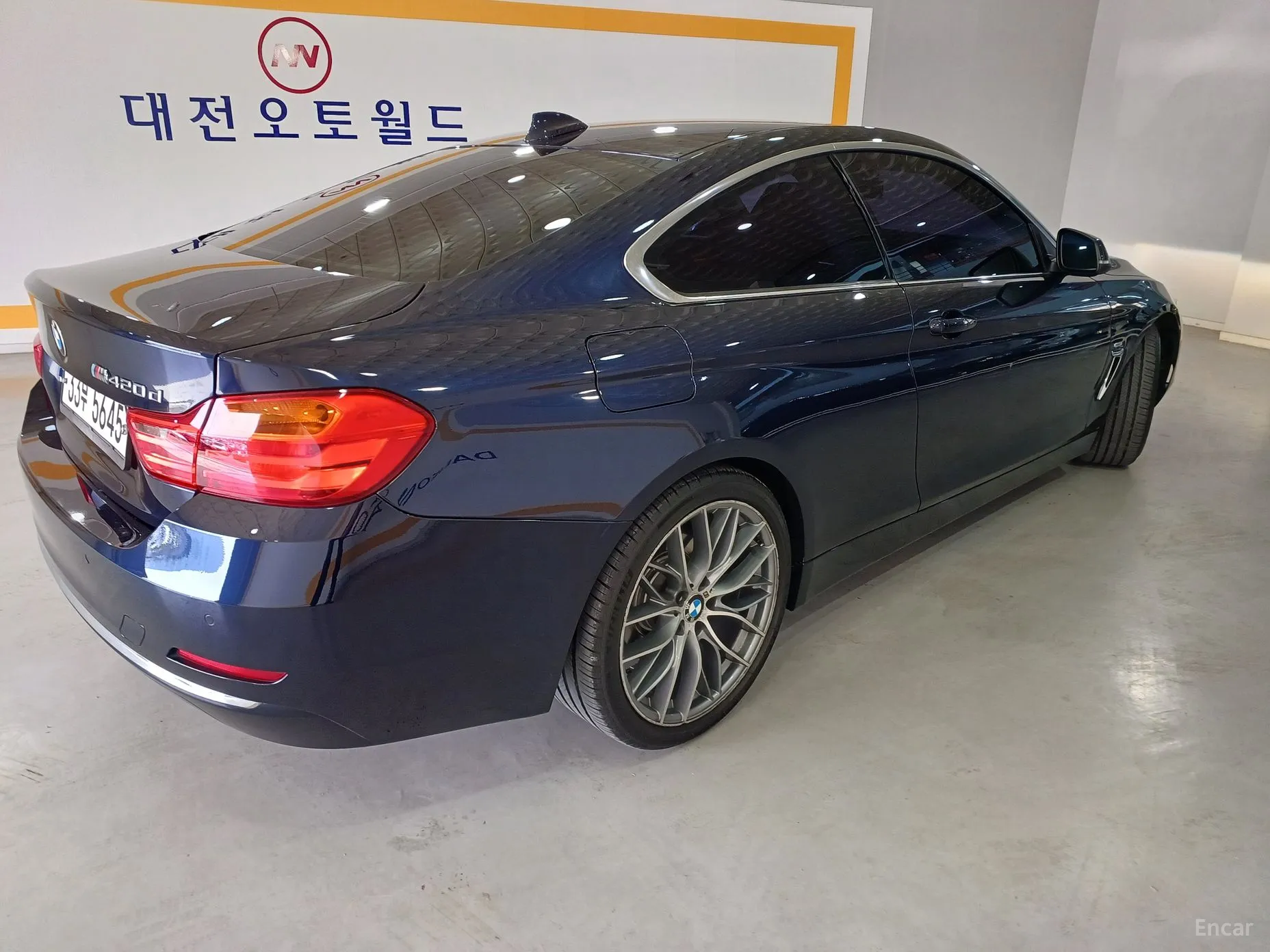 BMW Series 4 (F32) превью 3