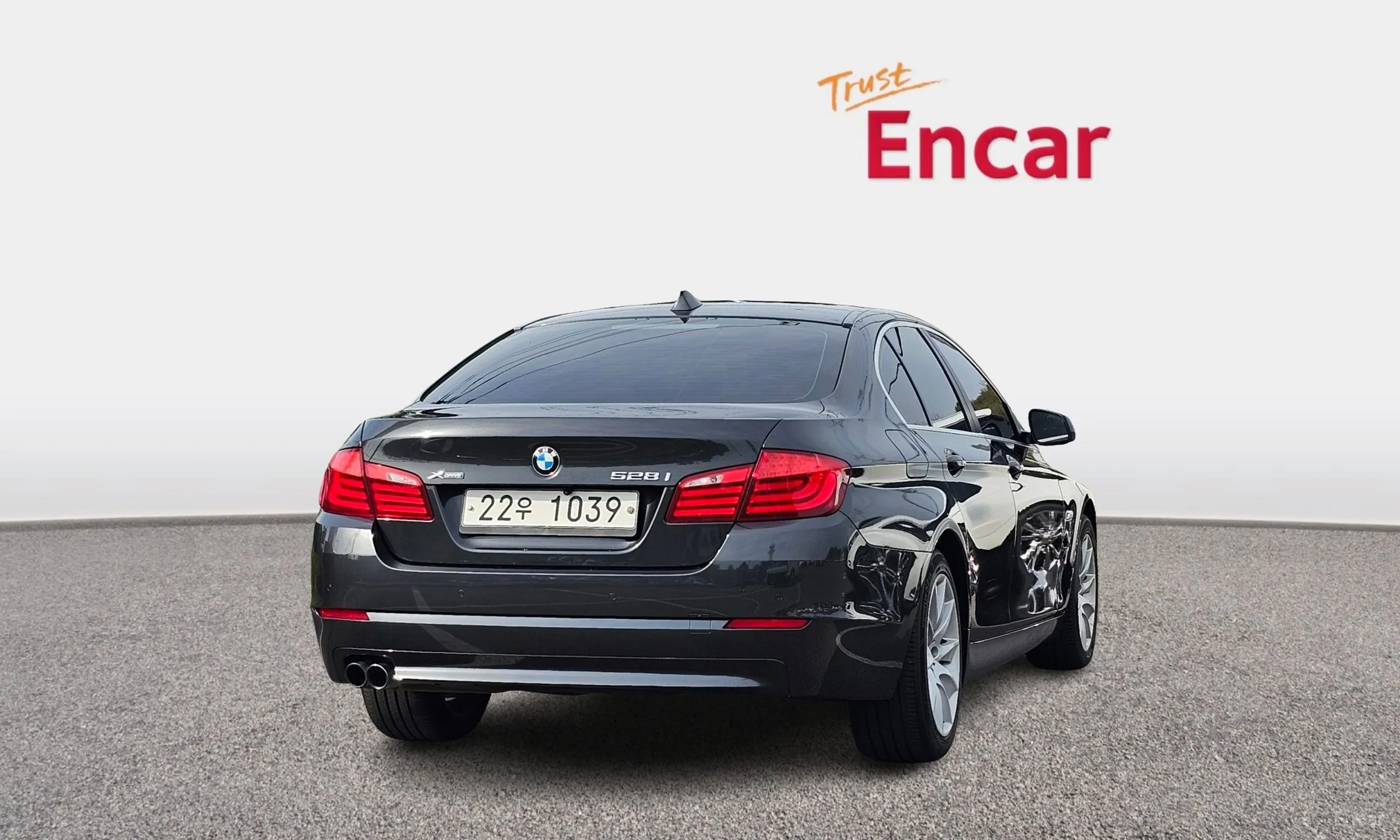 BMW 5 Series (F10) превью 3