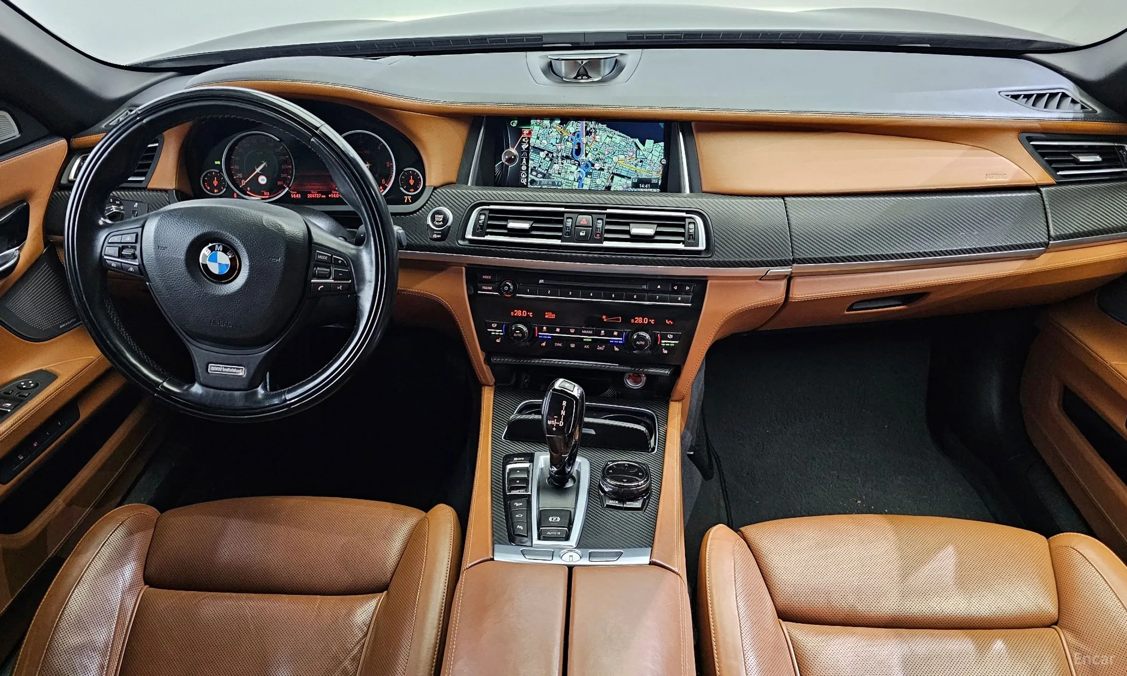 BMW 7 Series (F01) превью 4