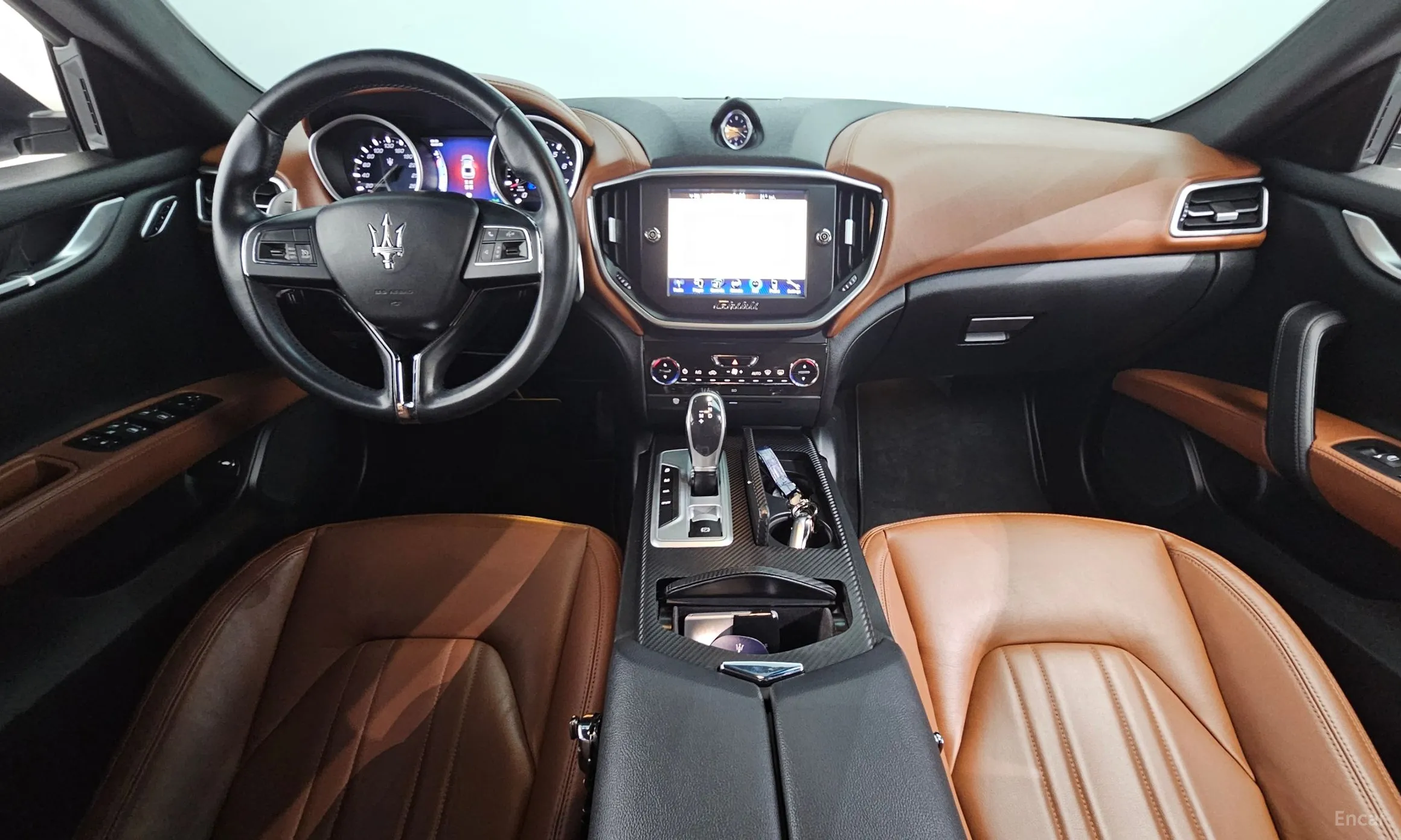 Maserati Ghibli превью 7