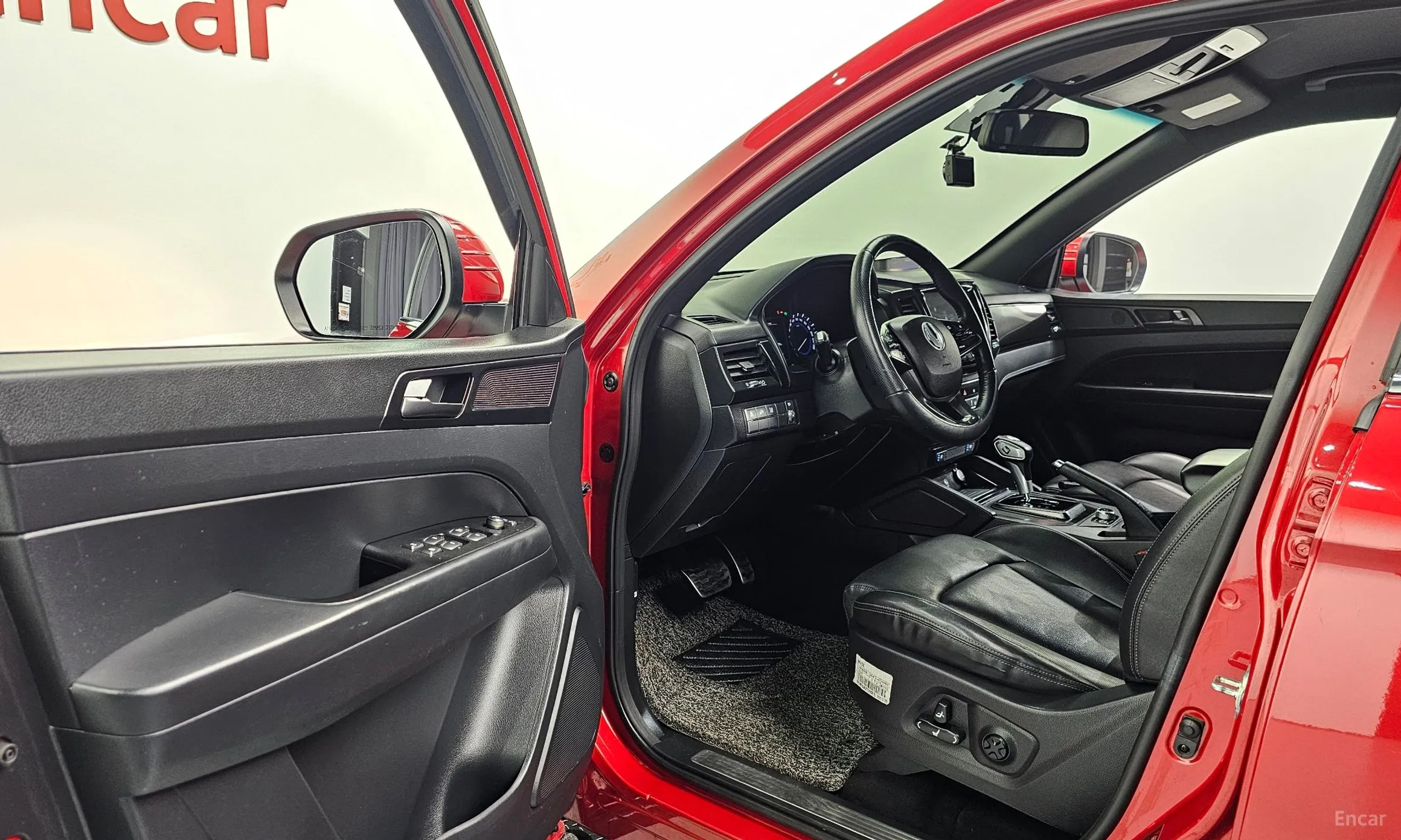 KG Mobility (SsangYong) Rexton Sports превью 11