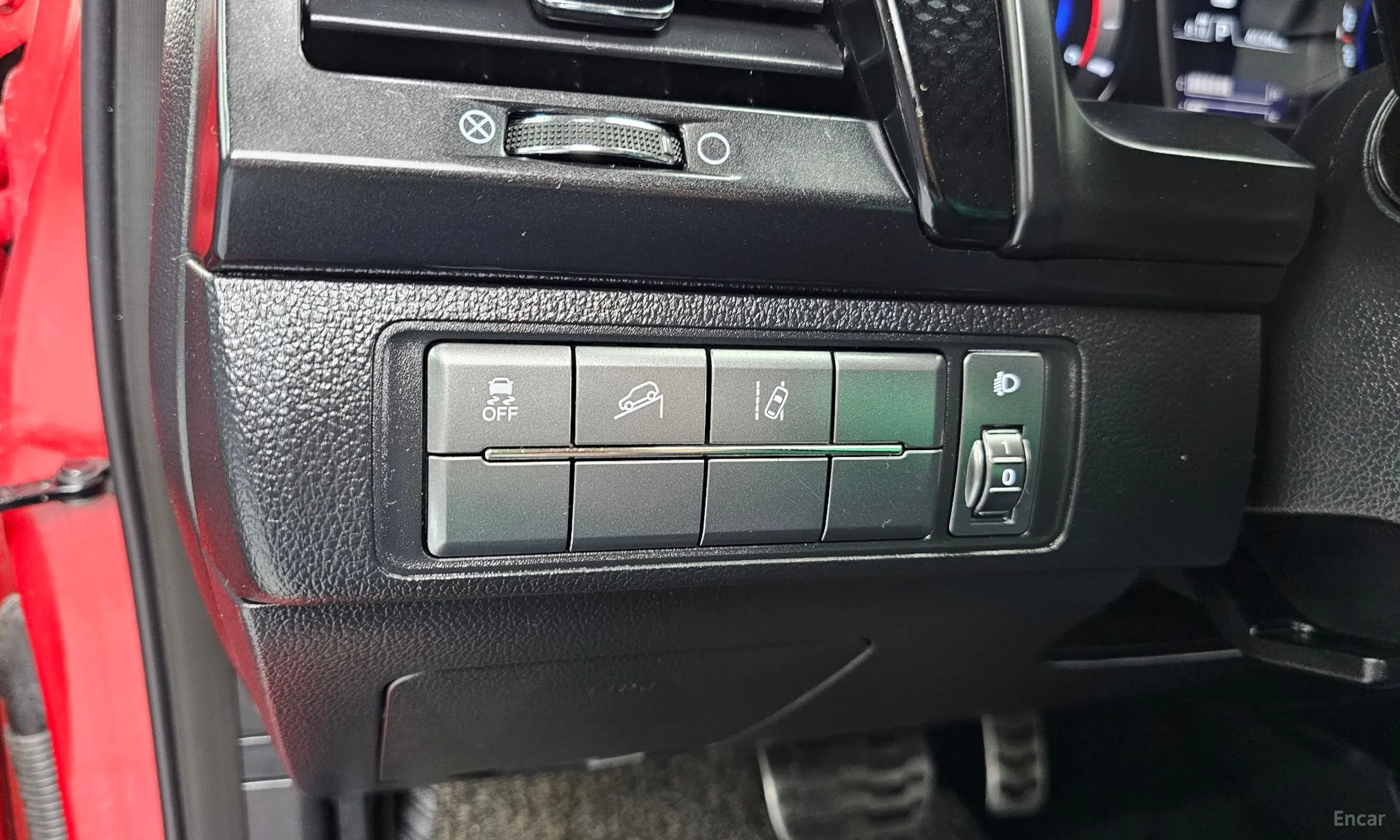 KG Mobility (SsangYong) Rexton Sports превью 13