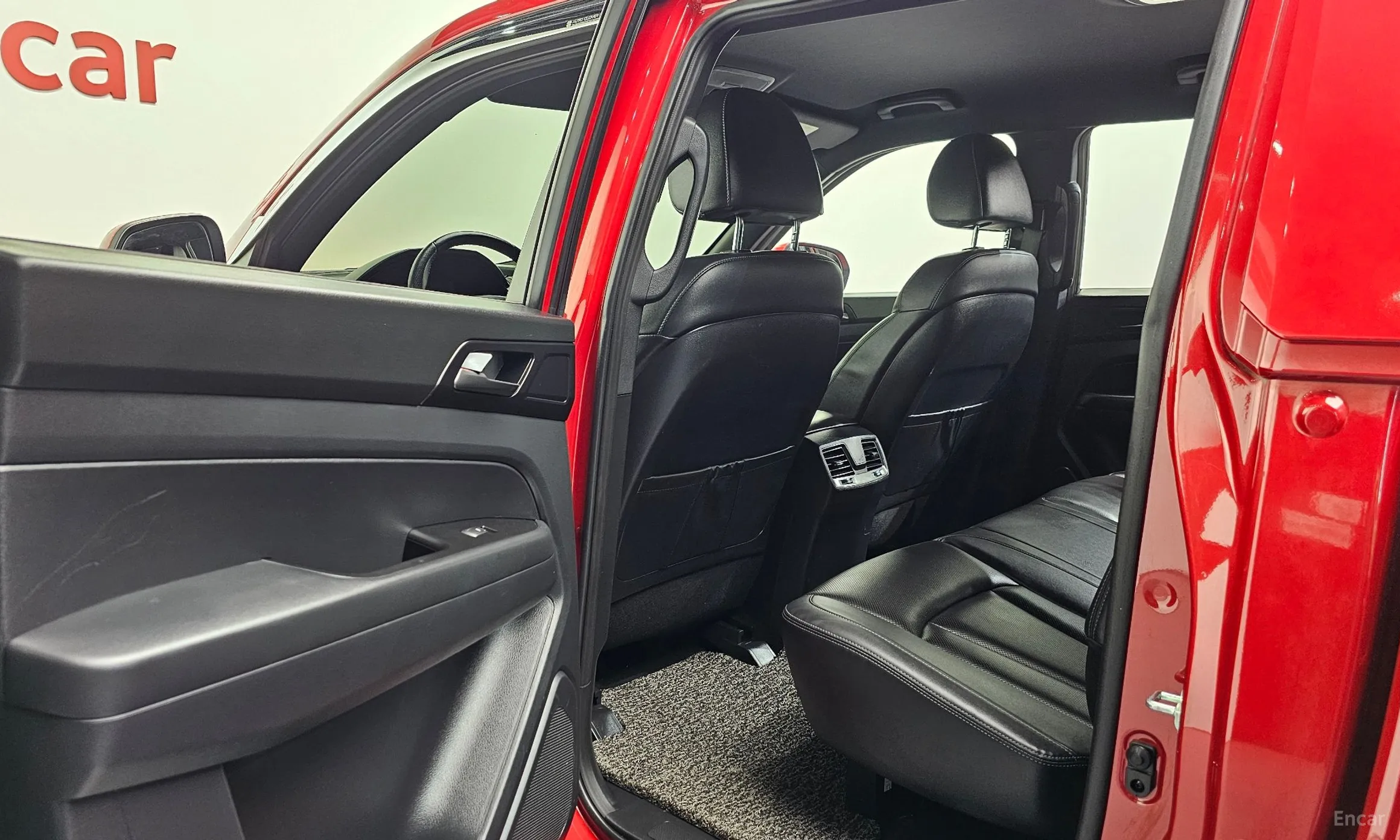 KG Mobility (SsangYong) Rexton Sports превью 18