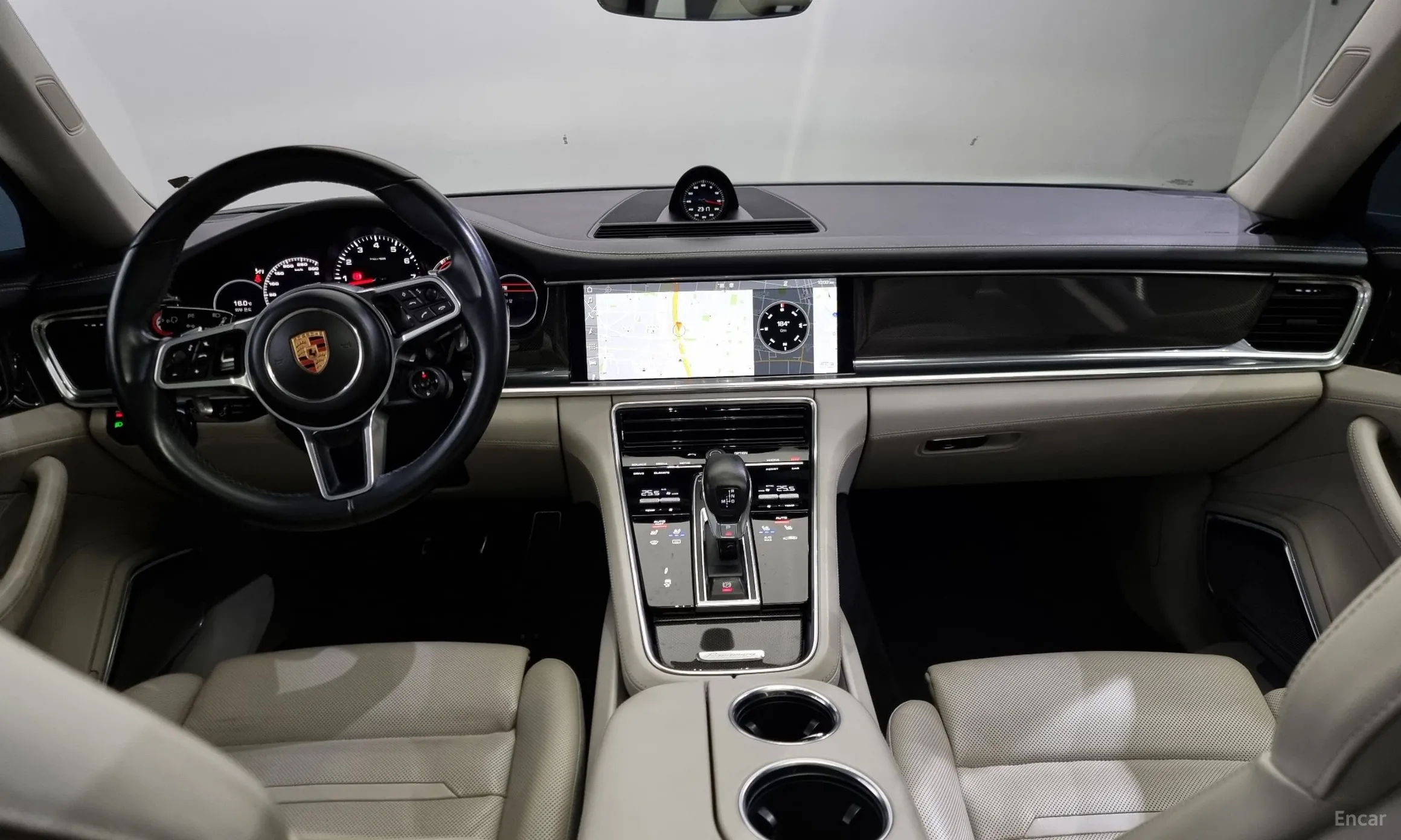 Porsche Panamera (971) превью 4