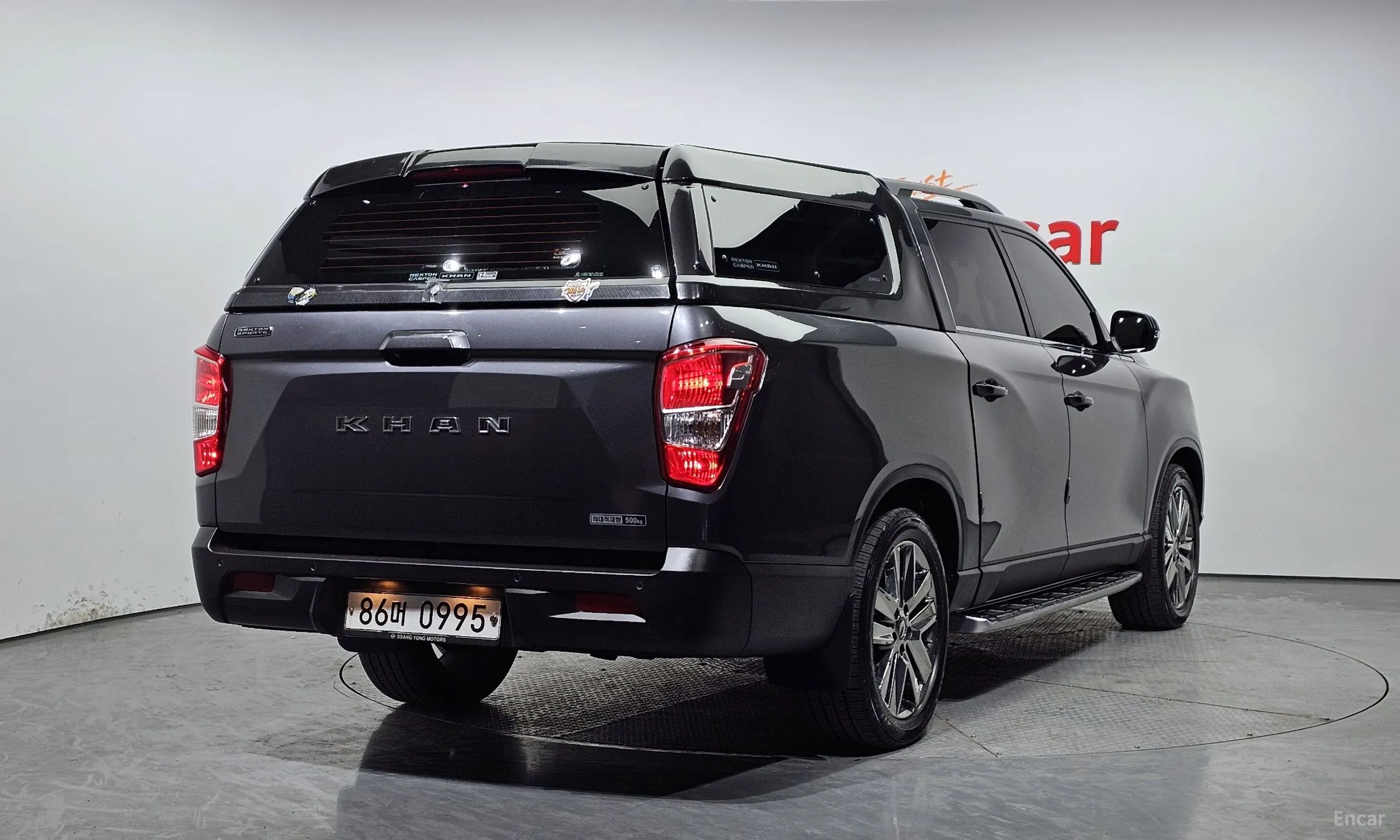 Rexton Sports Khan