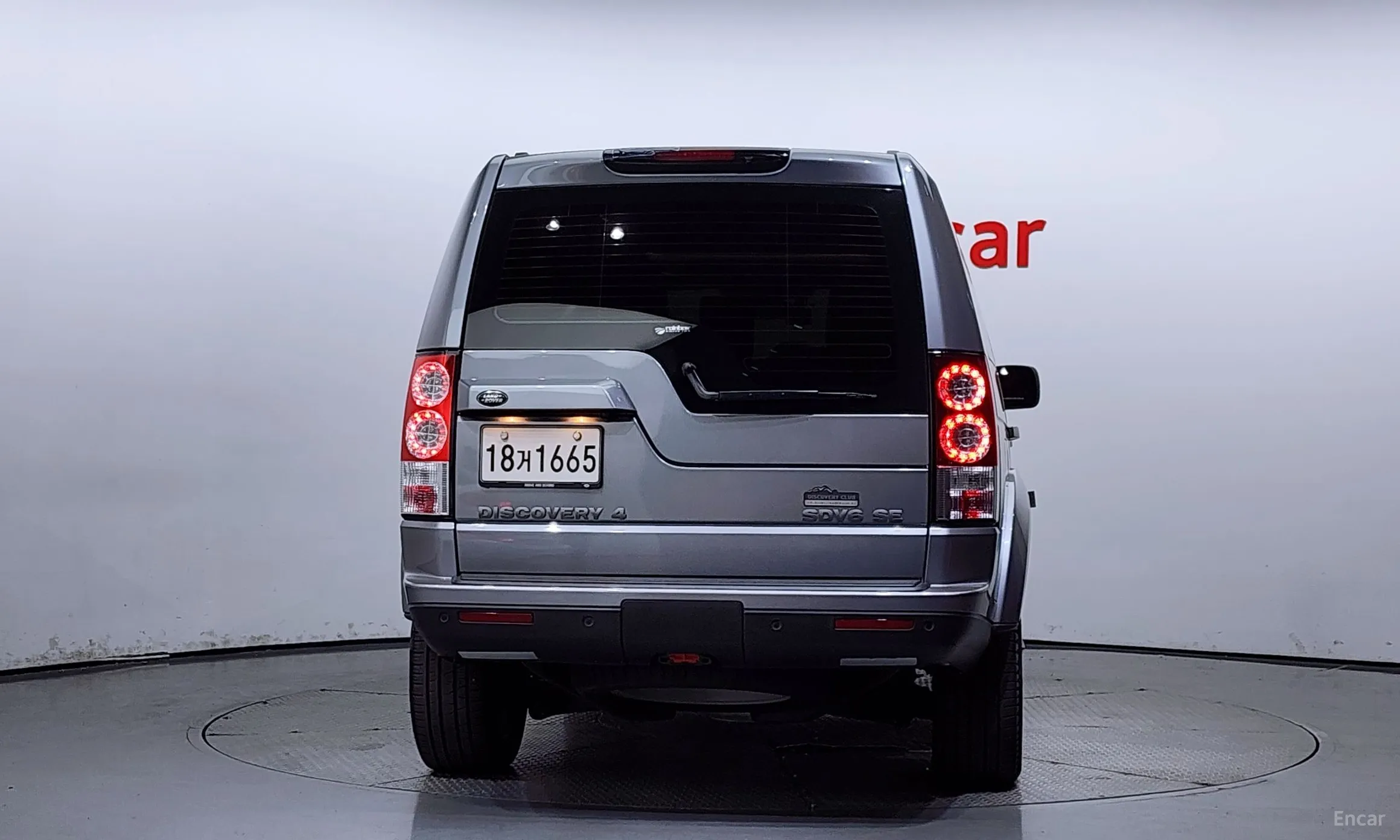 Land Rover Discovery 4 превью 3